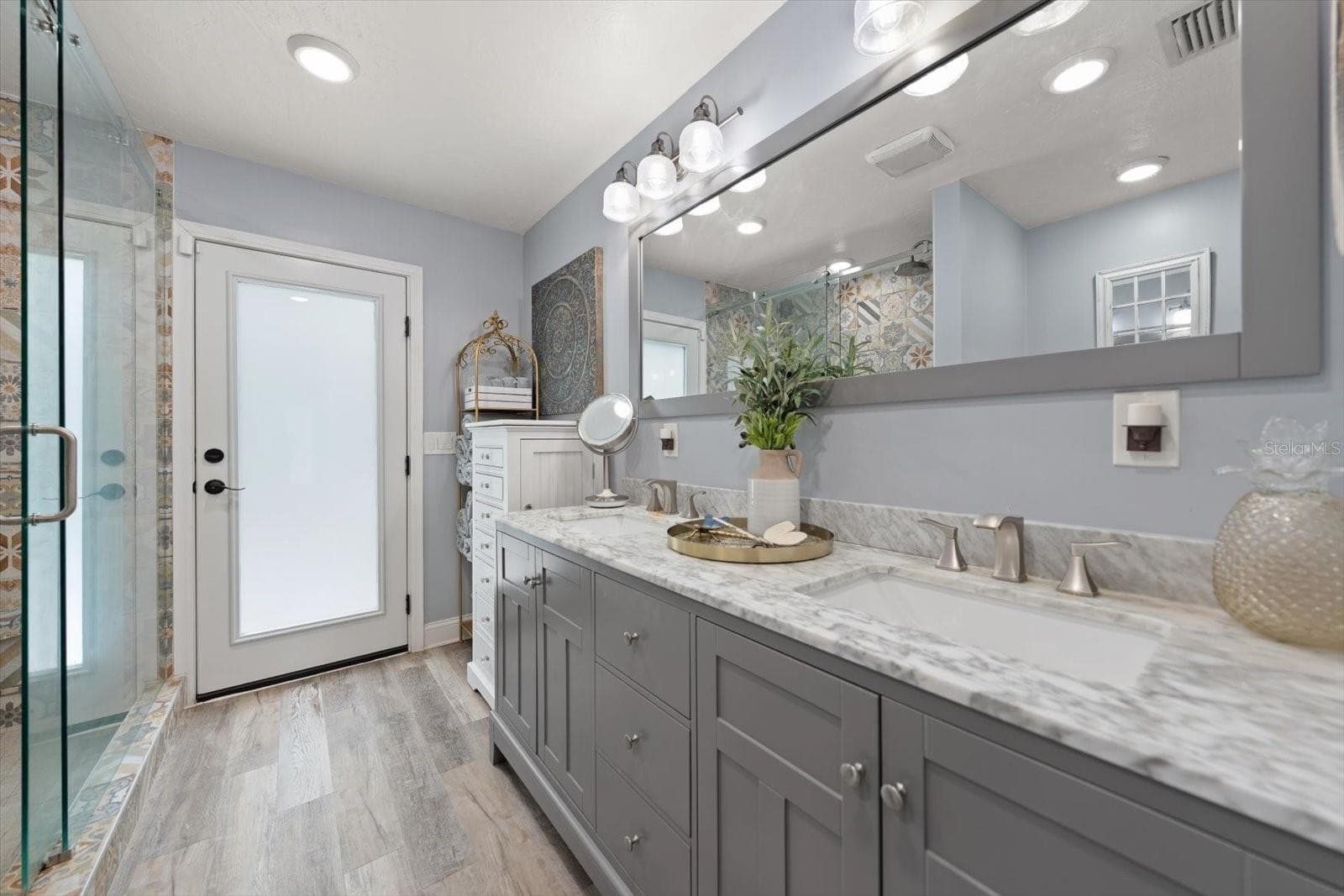 Single Family Residence at 2423 FOXHEAD WAY, CLEARWATER, photo 48 of 77