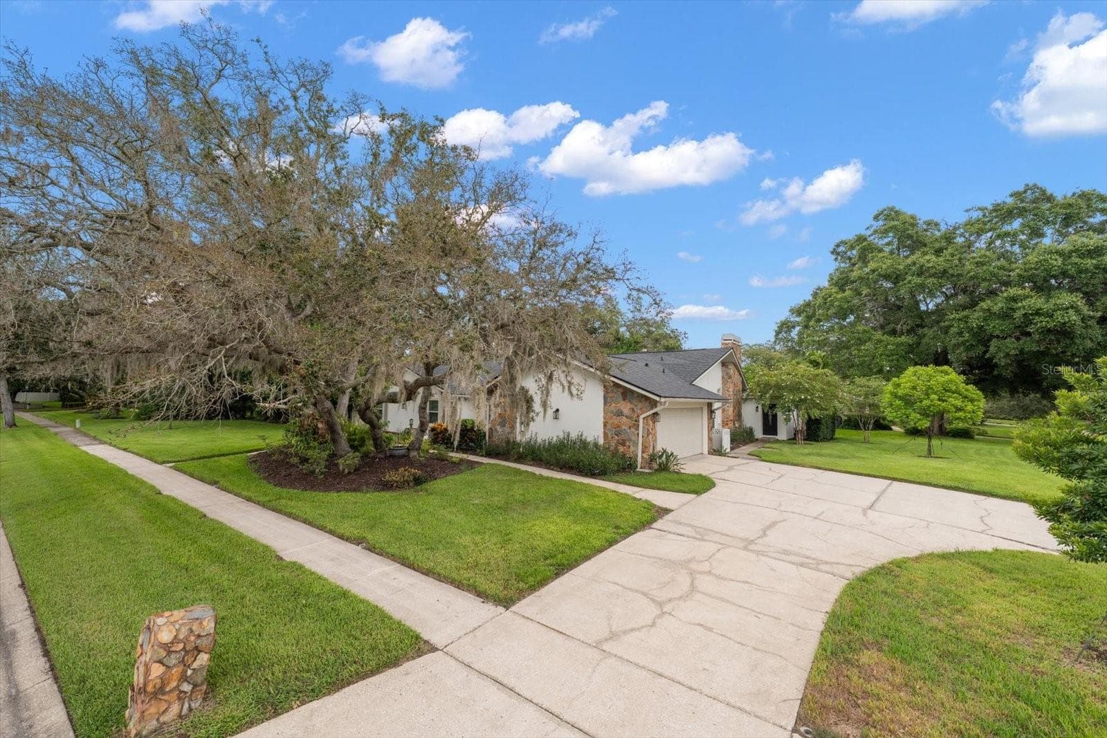 Single Family Residence at 2423 FOXHEAD WAY, CLEARWATER, photo 67 of 77