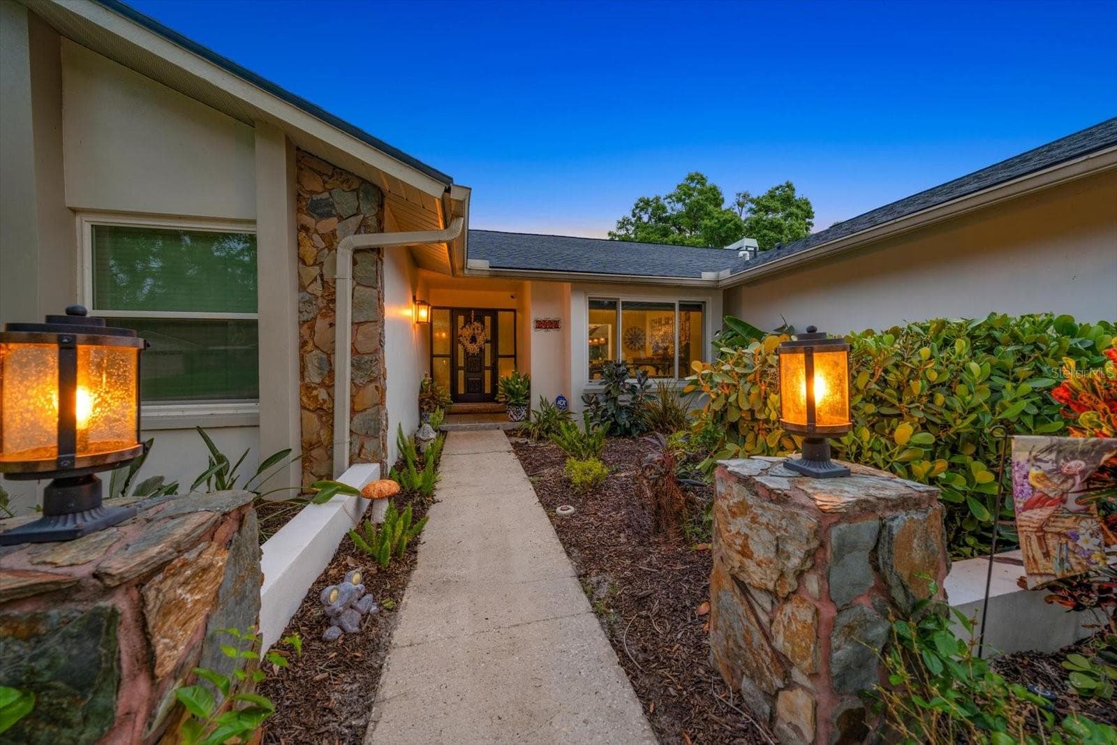 Single Family Residence at 2423 FOXHEAD WAY, CLEARWATER, photo 76 of 77