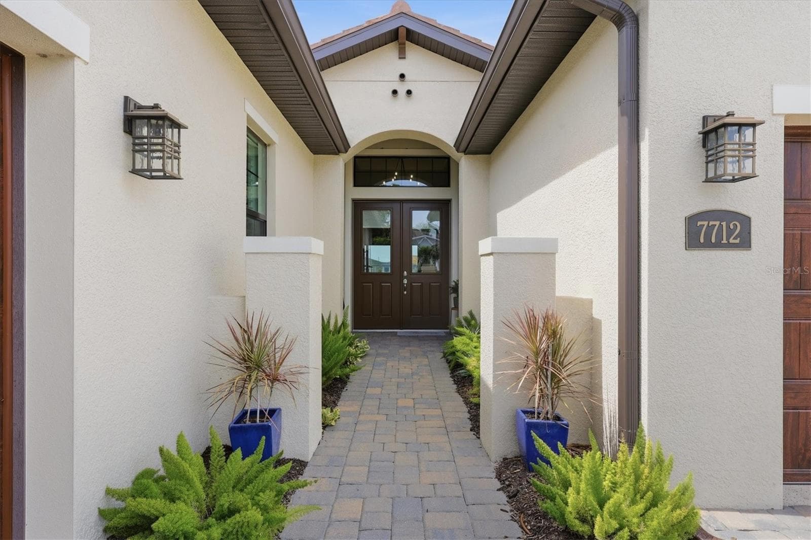 Single Family Residence at 7712 SANDHILL LAKE DR, SARASOTA, photo 5 of 64