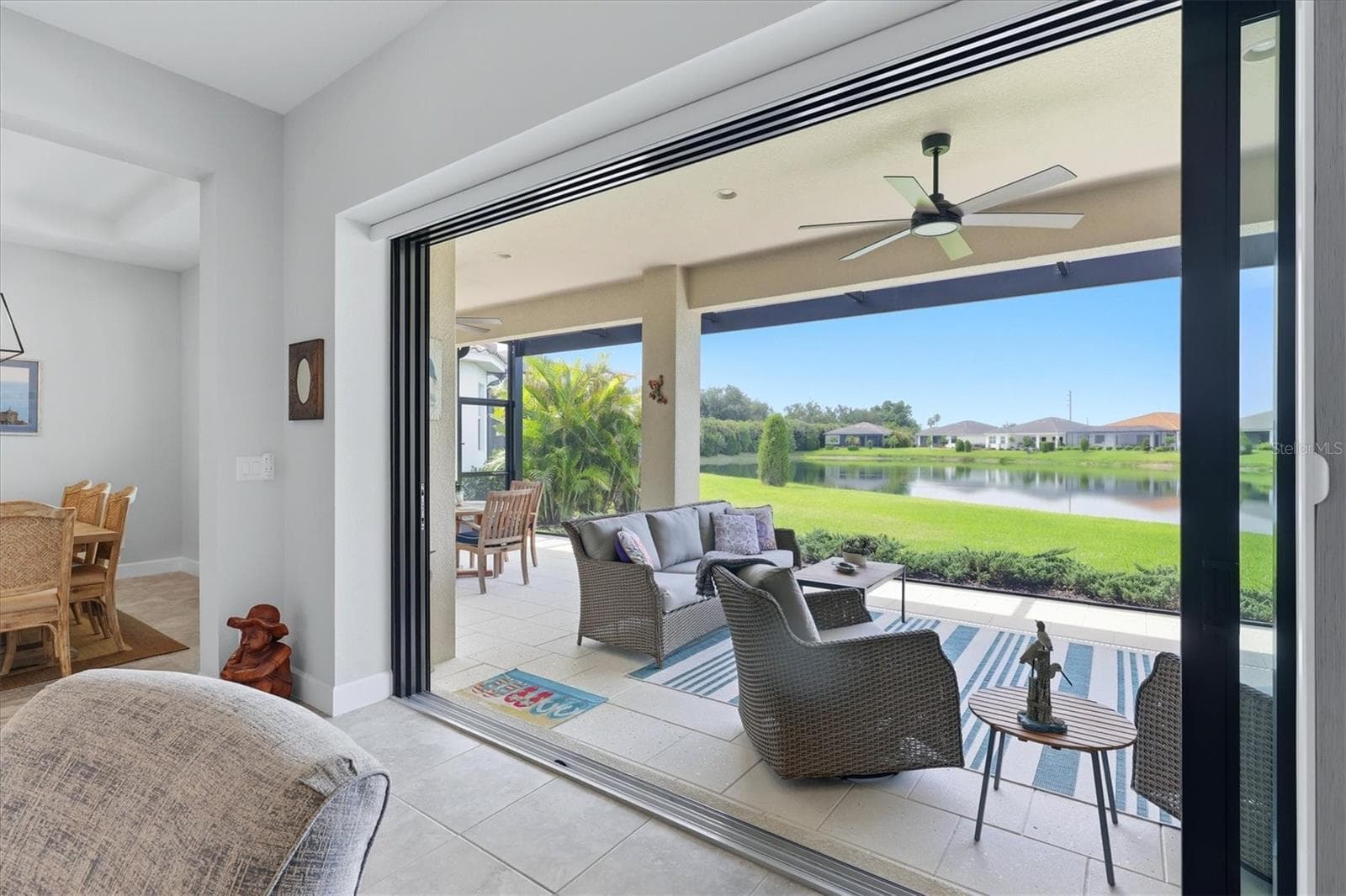 Single Family Residence at 7712 SANDHILL LAKE DR, SARASOTA, photo 16 of 64