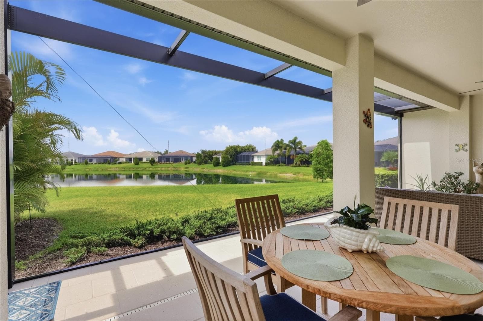 Single Family Residence at 7712 SANDHILL LAKE DR, SARASOTA, photo 20 of 64