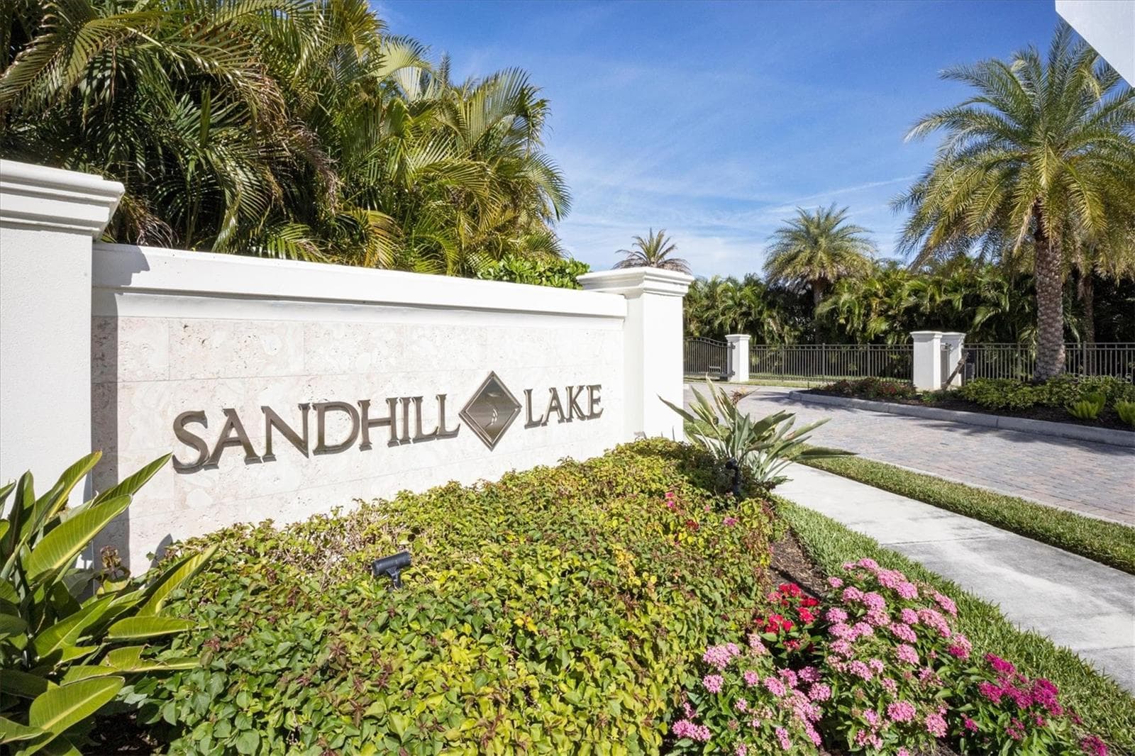Single Family Residence at 7712 SANDHILL LAKE DR, SARASOTA, photo 63 of 64
