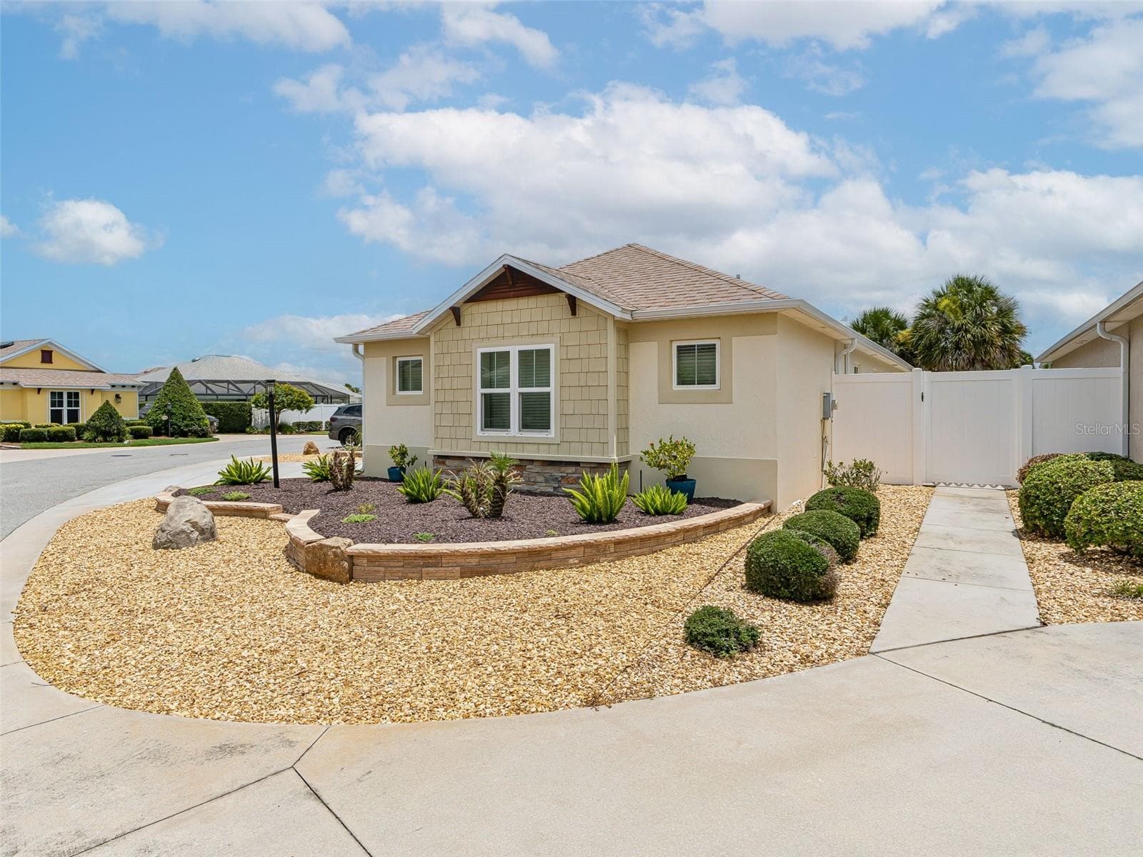 Villa at 2877 FEUSTEL AVE, THE VILLAGES, photo 5 of 49