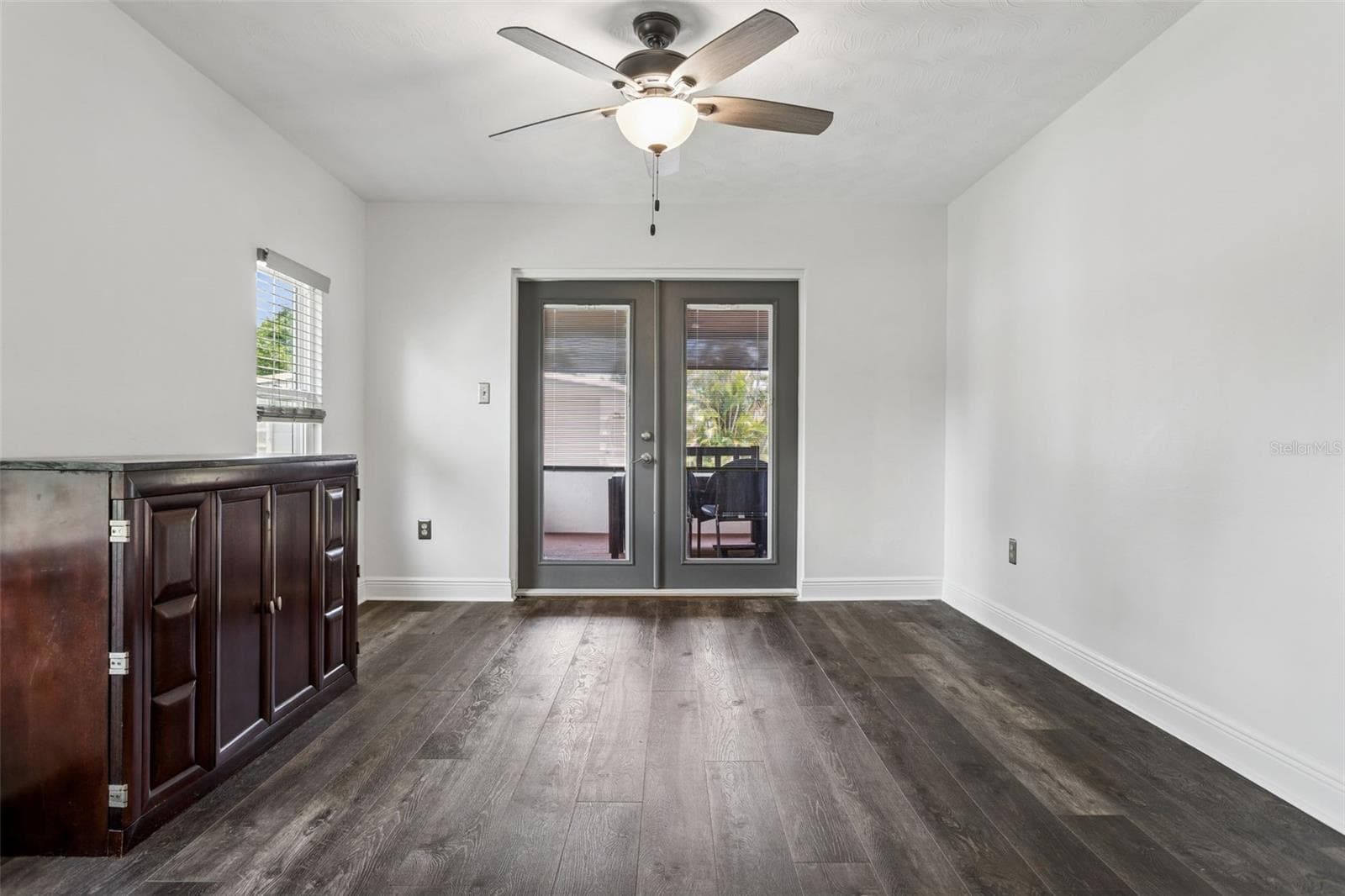 Single Family Residence at 1023 N BASK DR, TAMPA, photo 13 of 36
