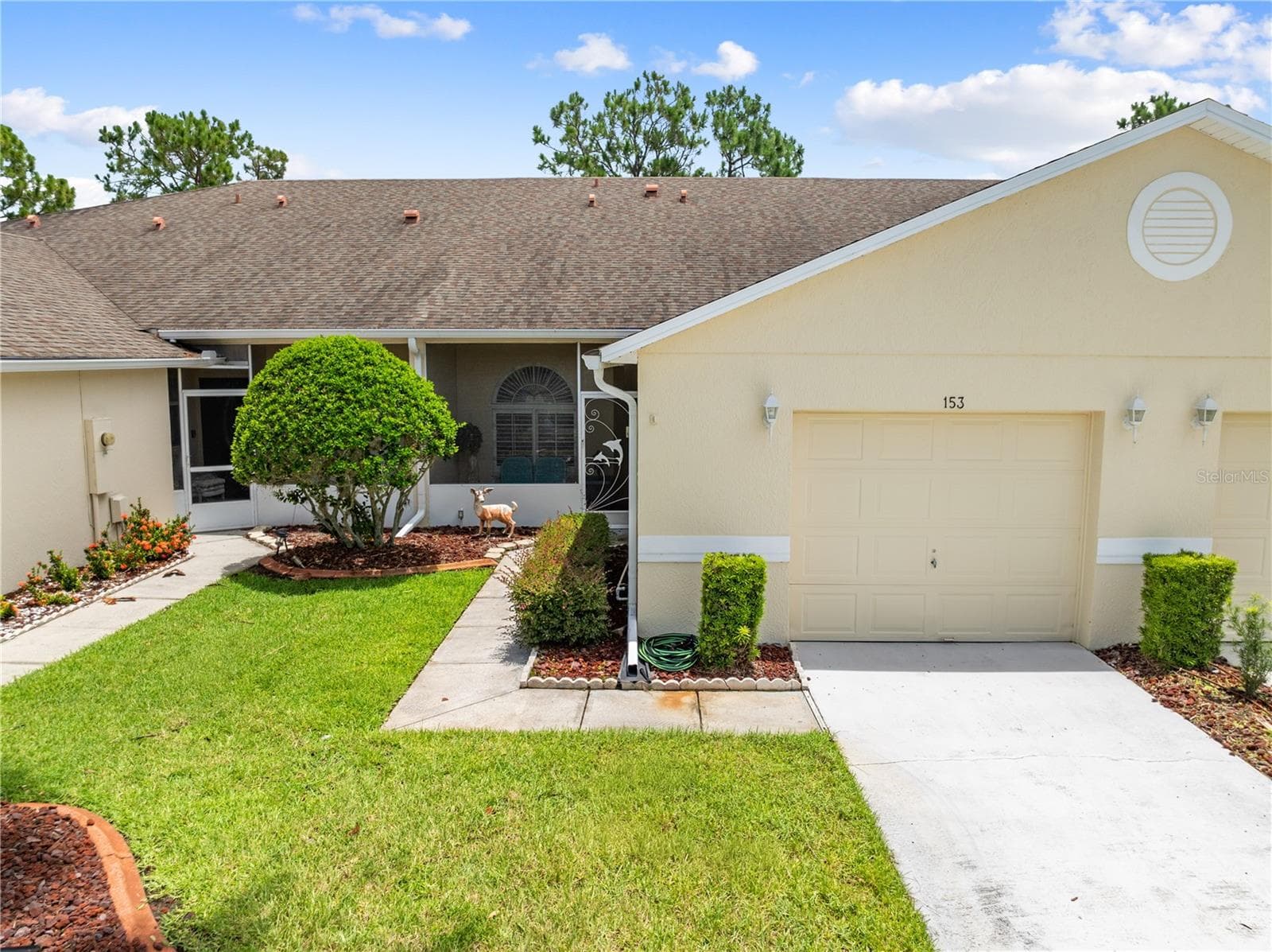 Townhouse at 153 CLUB VILLAS LN, KISSIMMEE, photo 2 of 53