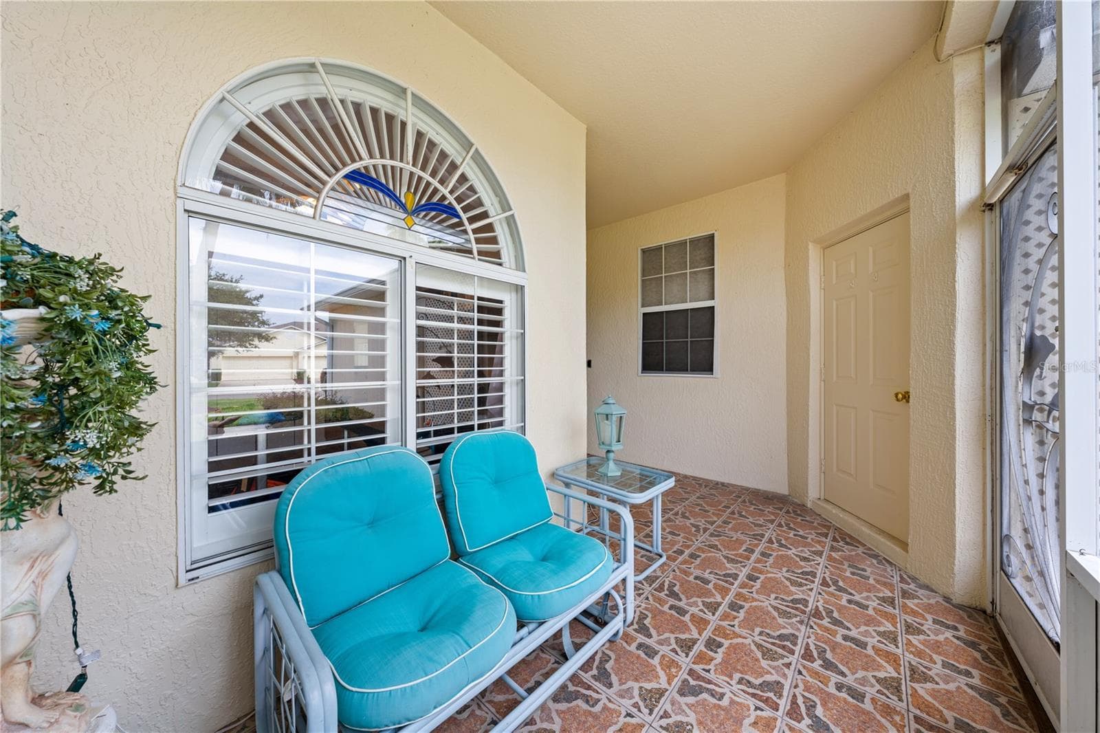 Screened Front Porch to watch the sunsets. - 153 CLUB VILLAS LN, KISSIMMEE