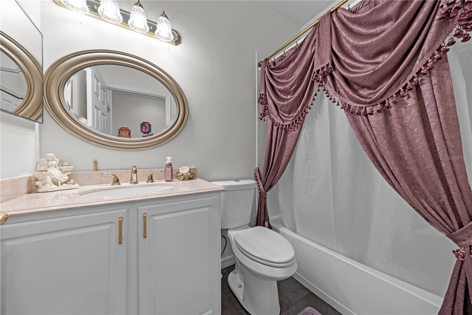 Townhouse at 153 CLUB VILLAS LN, KISSIMMEE, photo 48 of 53