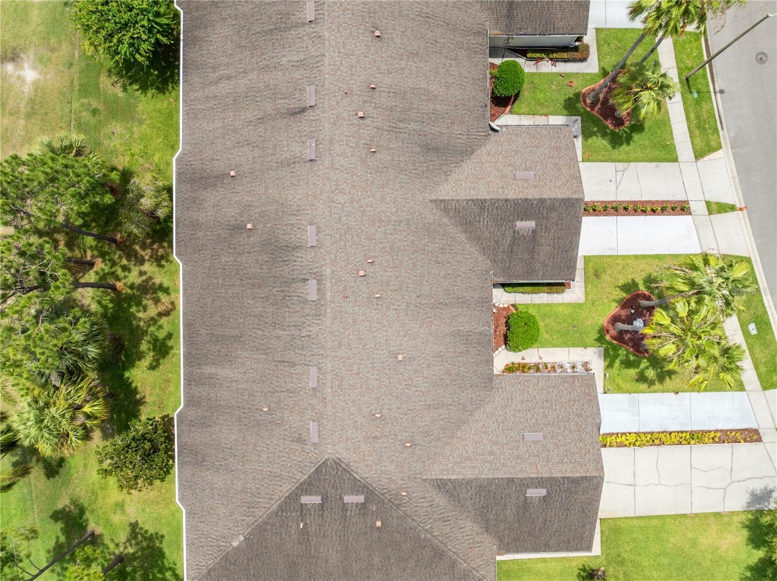 Ariel view of the roof - replaced in 2019 - 153 CLUB VILLAS LN, KISSIMMEE