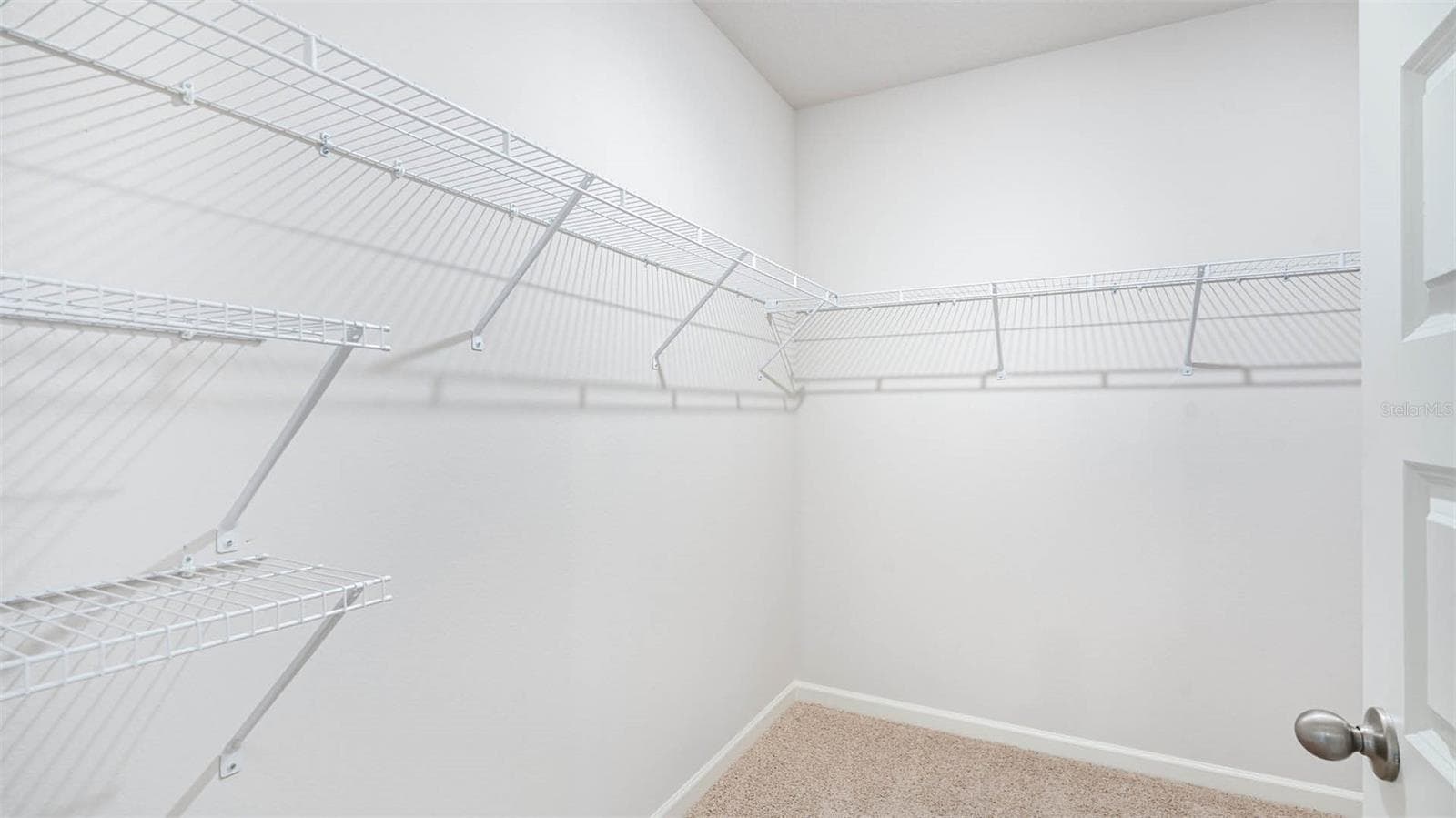 Single Family Residence at 17089 EDGEMONT LN, CLERMONT, photo 33 of 97