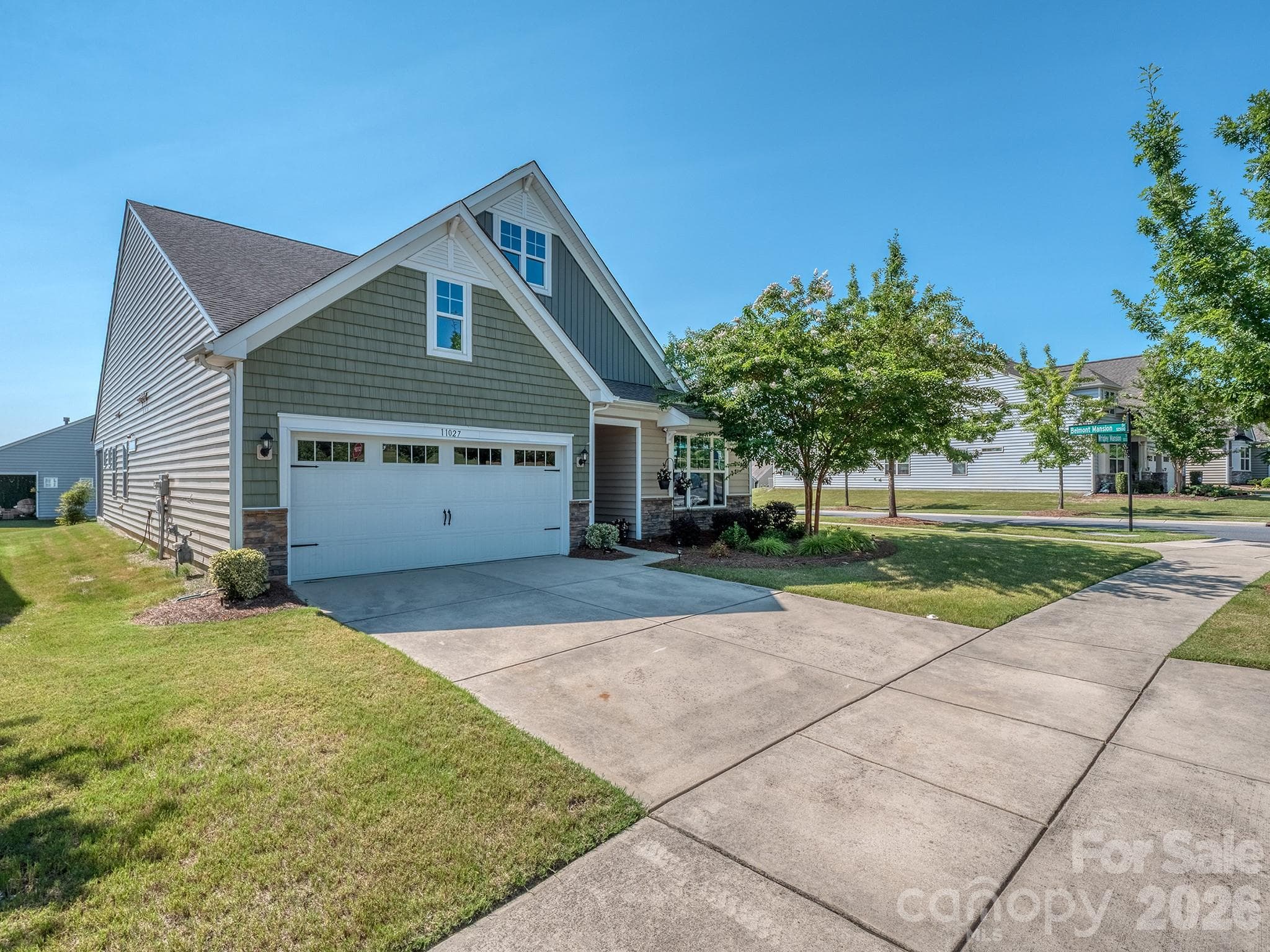 Single Family Residence at Charlotte, photo 2 of 39