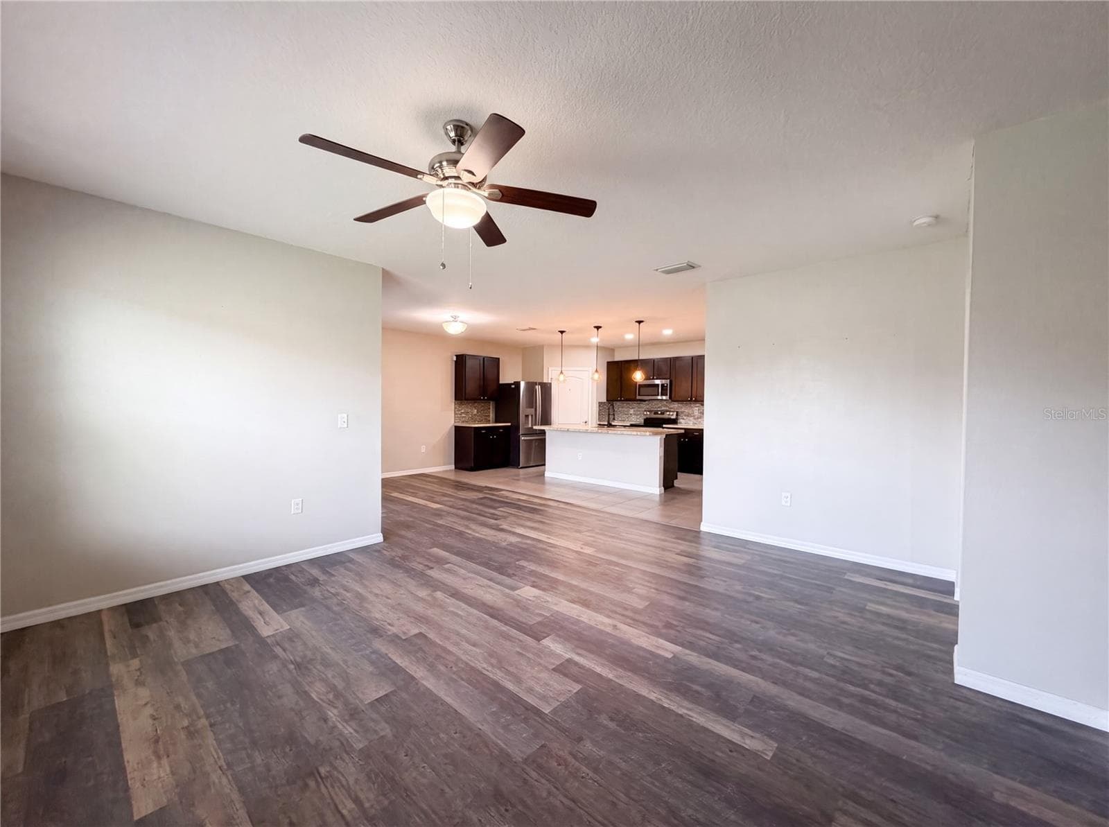 Single Family Residence at 16415 TREASURE POINT DR, WIMAUMA, photo 5 of 29