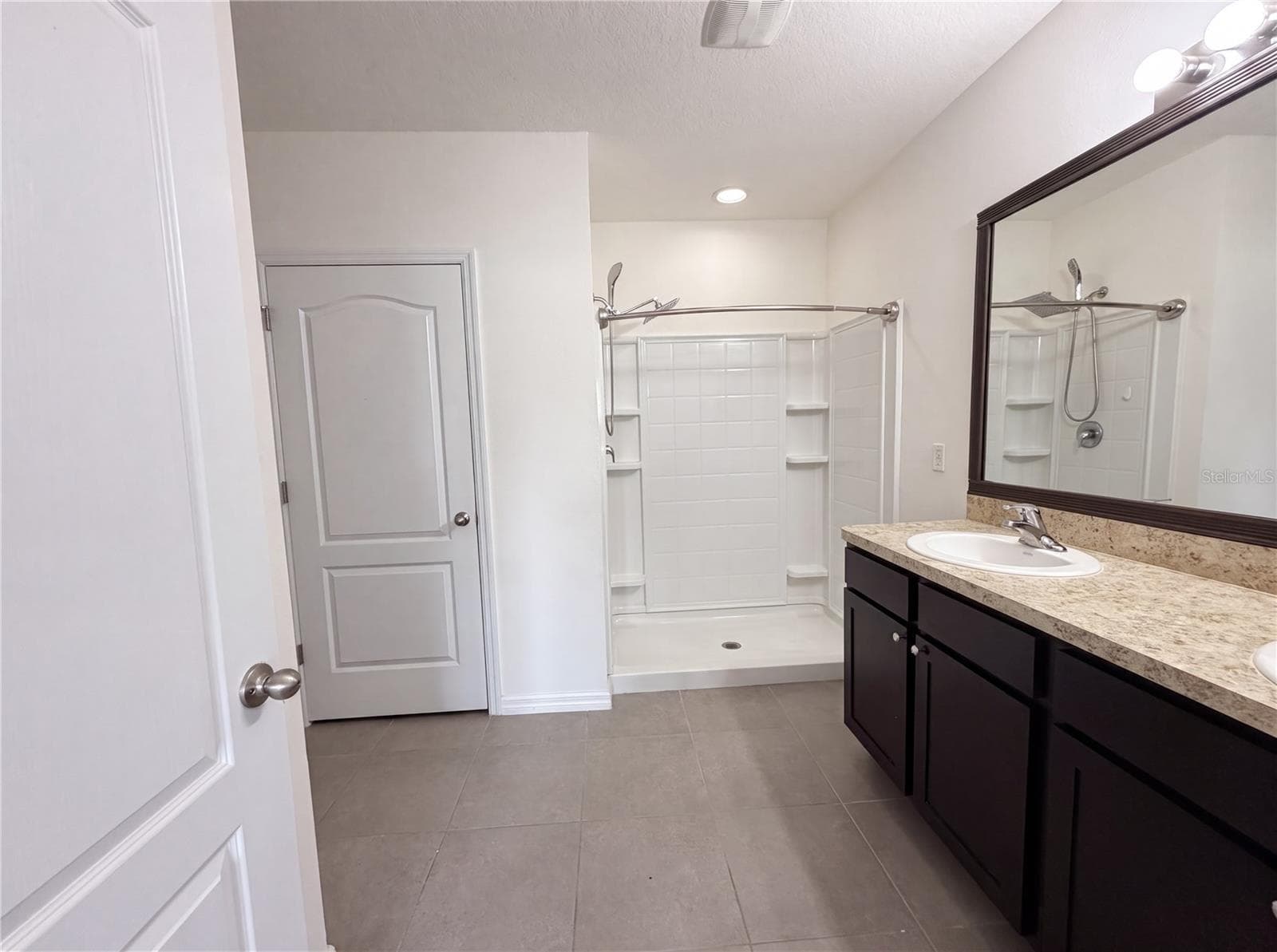 Single Family Residence at 16415 TREASURE POINT DR, WIMAUMA, photo 19 of 29
