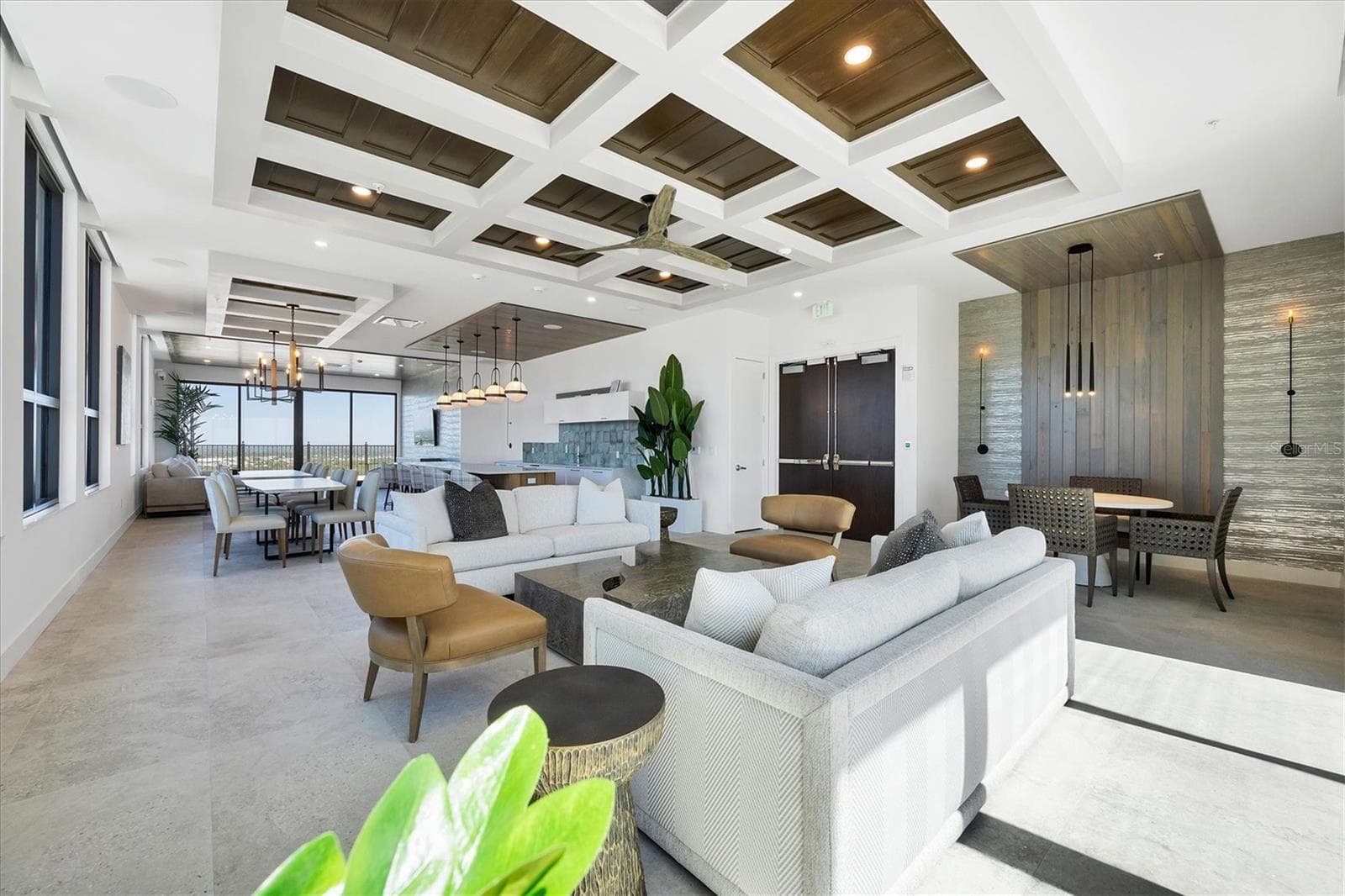 Rooftop Lounge - 33 S PALM AVE #1503, SARASOTA