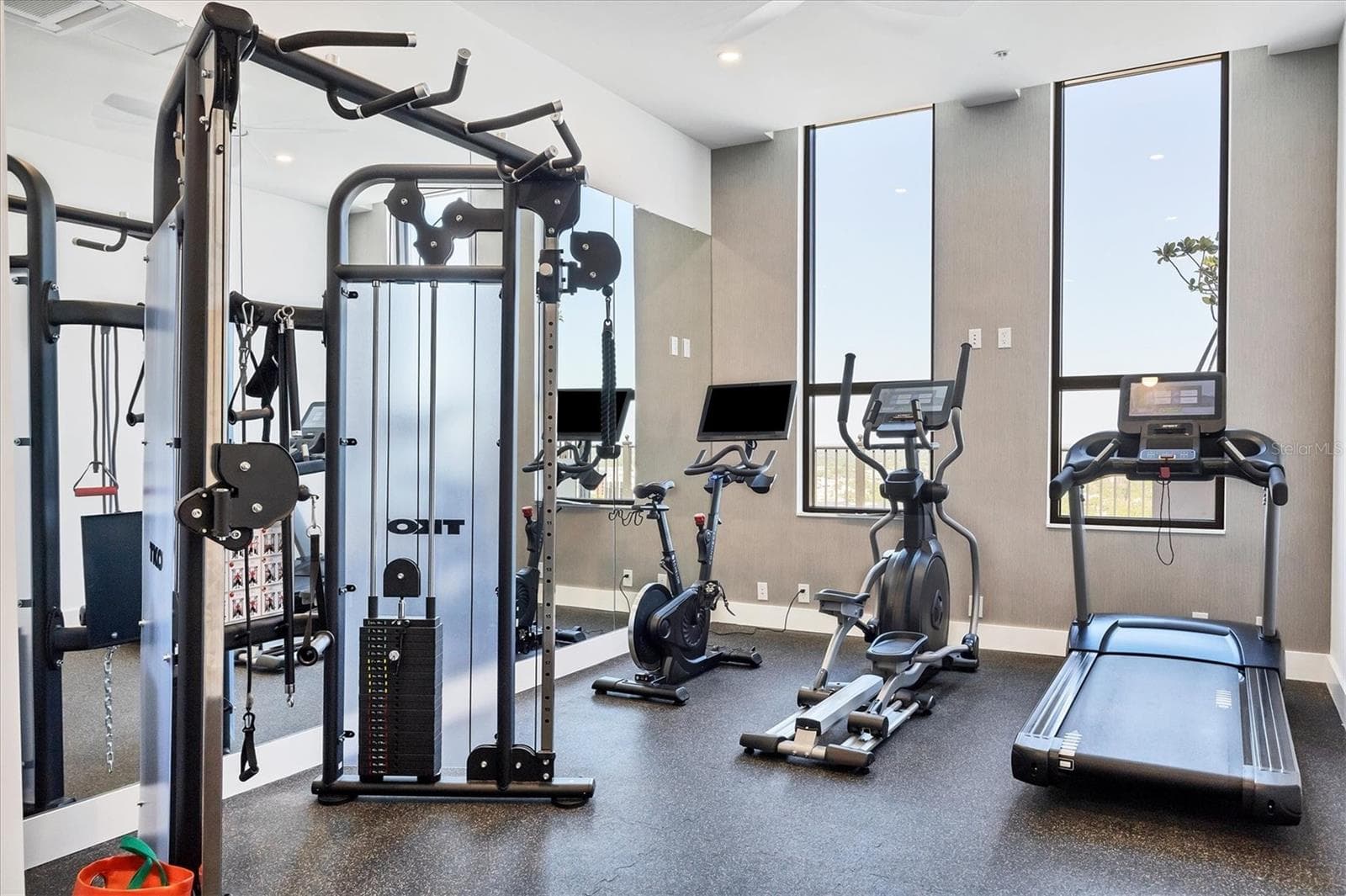 State of the Art Fitness Center - 33 S PALM AVE #1503, SARASOTA