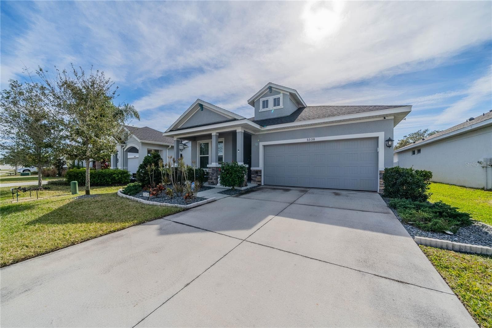 Single Family Residence at 5538 SPANISH MOSS CV, BRADENTON, photo 4 of 33