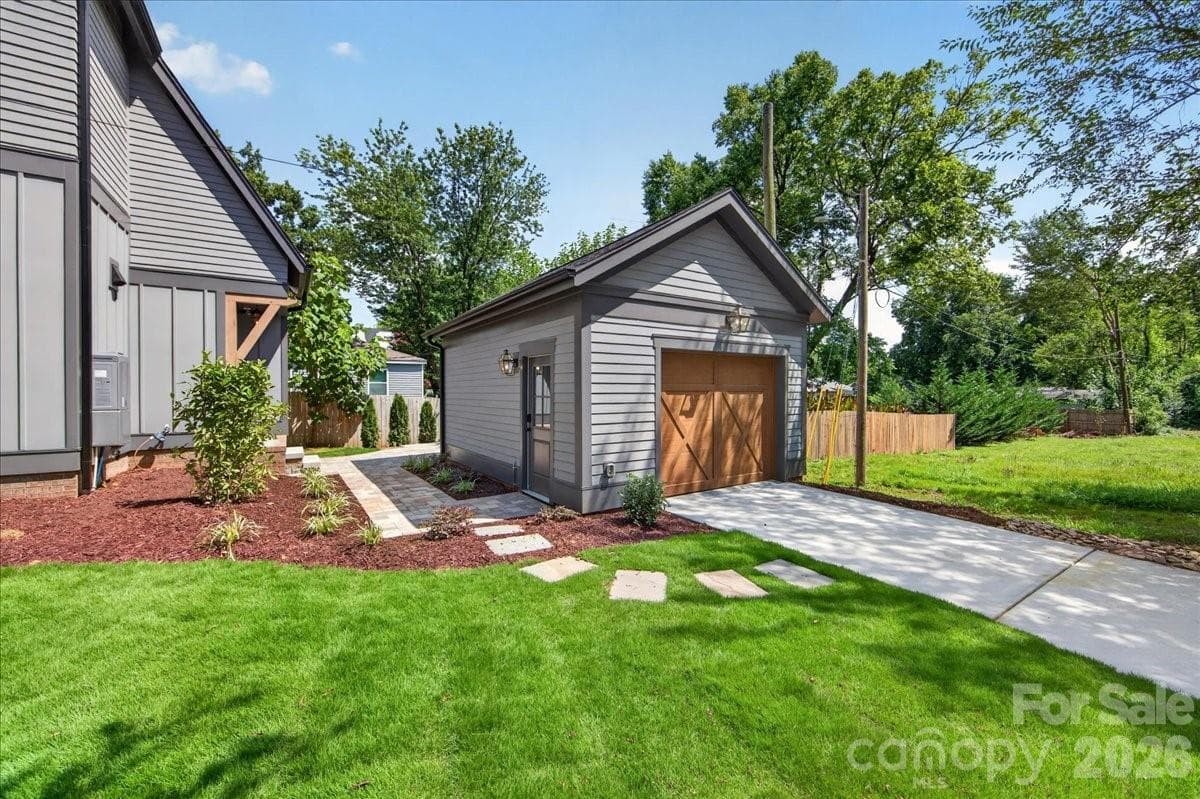1-car garage - 3940 Admiral Avenue, Charlotte