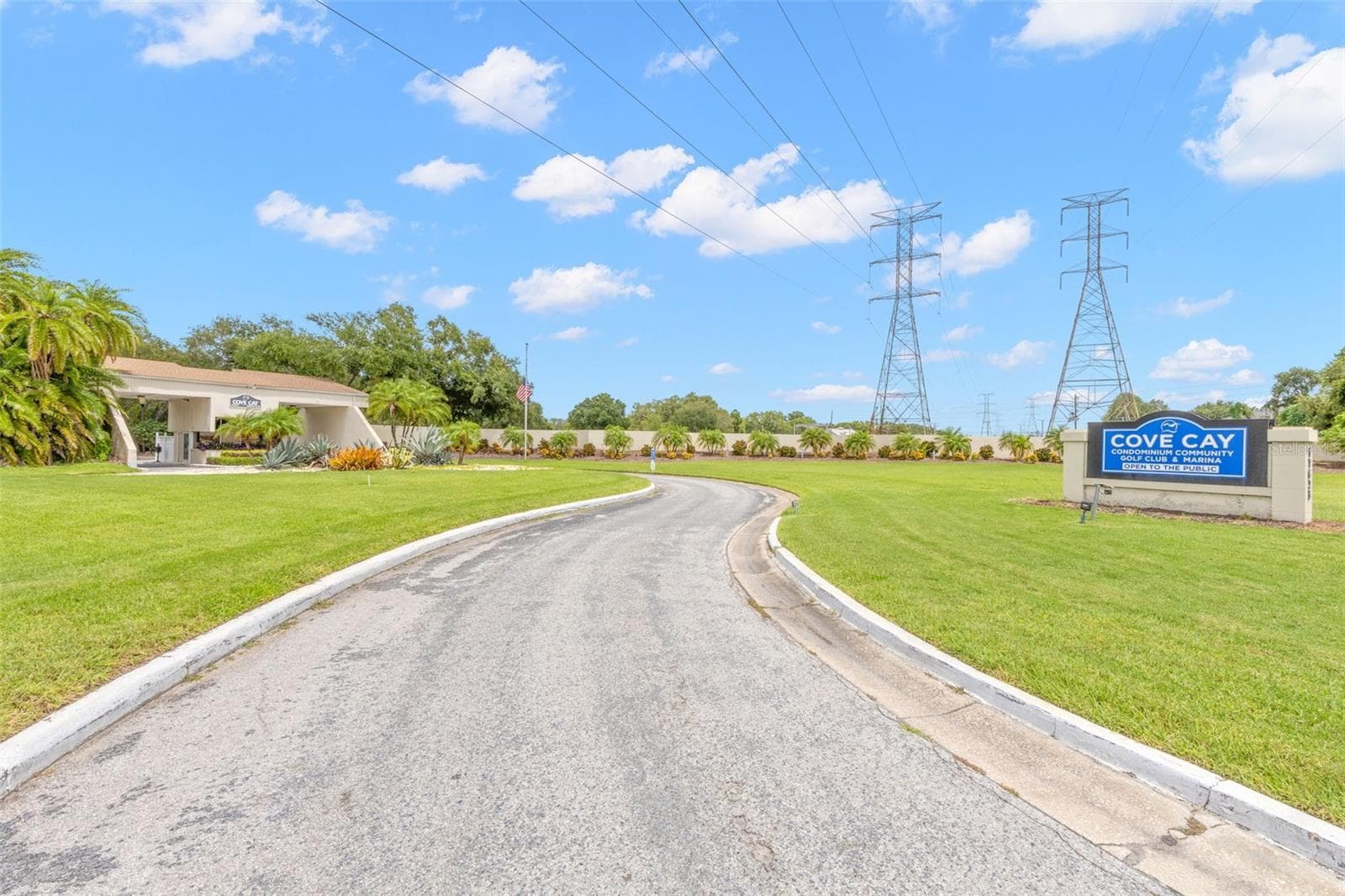 Condominium at 2614 COVE CAY DR #106, CLEARWATER, photo 40 of 43