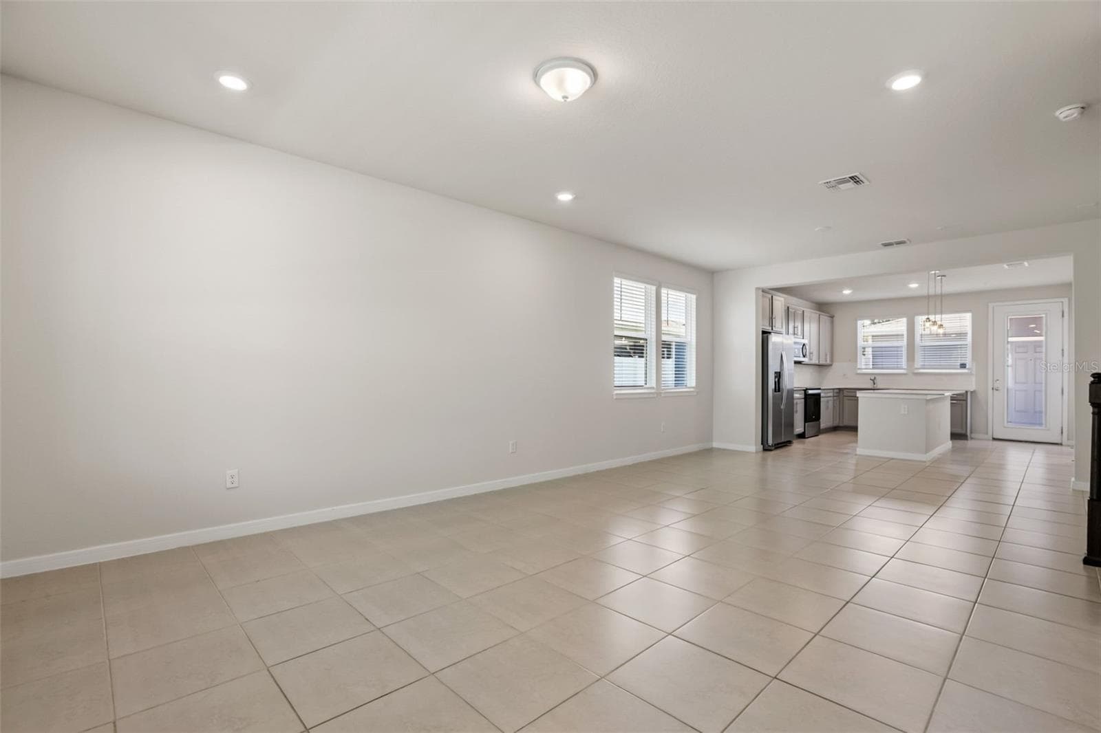 Townhouse at 5592 PINELAND RUN, ORLANDO, photo 6 of 50