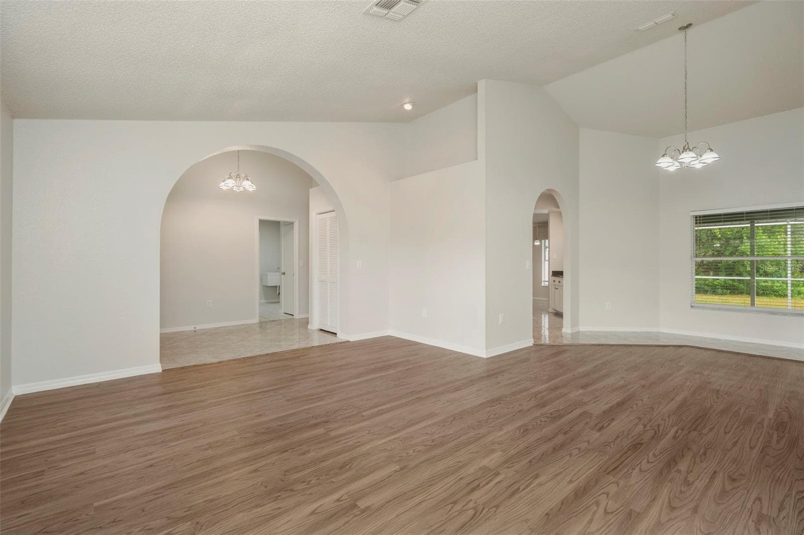 Single Family Residence at 9396 SOUTHERN BELLE DR, BROOKSVILLE, photo 5 of 42