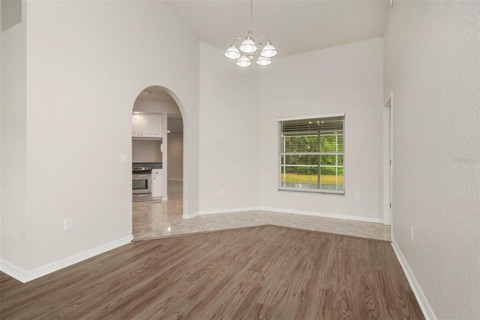 Single Family Residence at 9396 SOUTHERN BELLE DR, BROOKSVILLE, photo 6 of 42