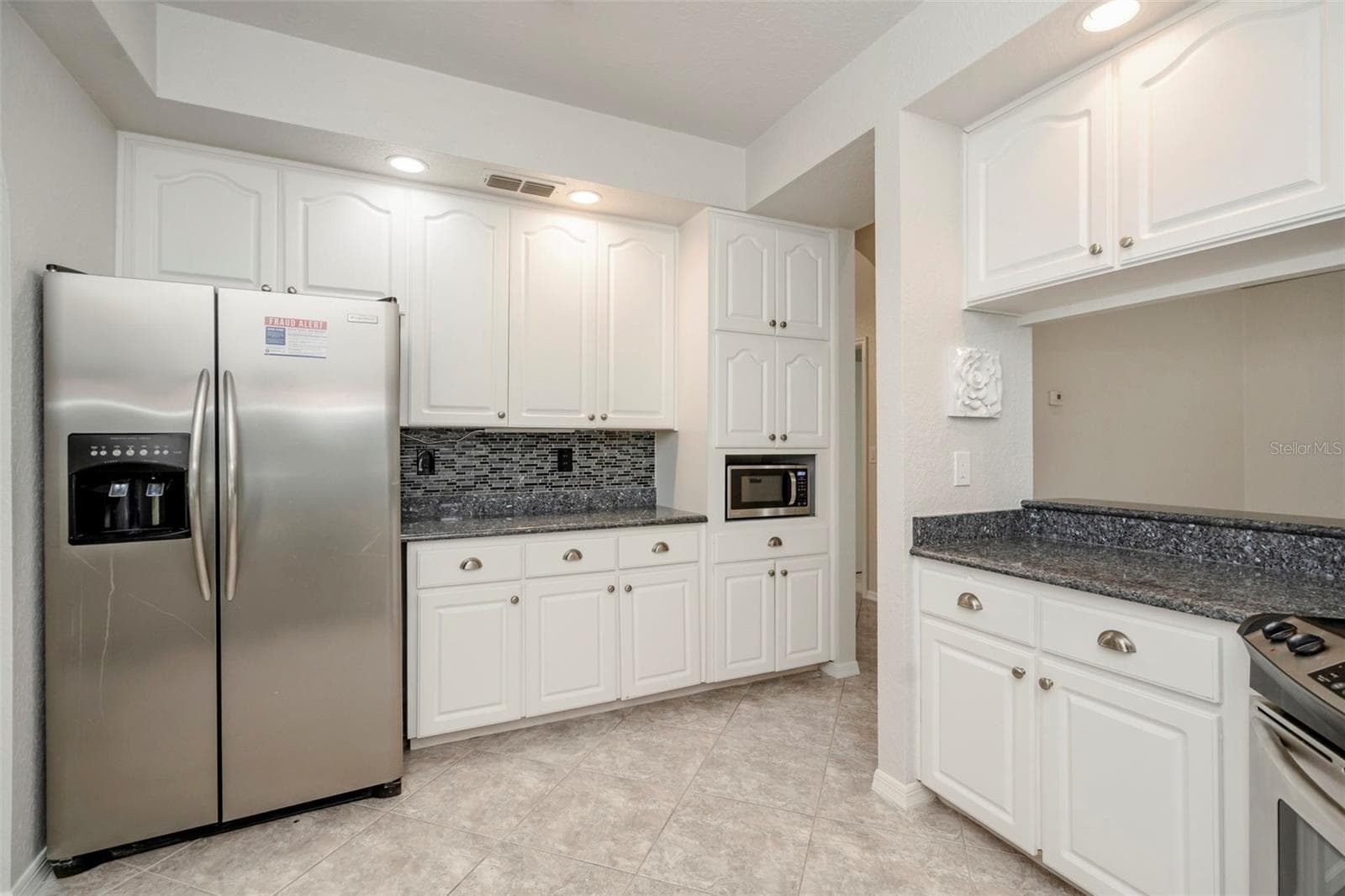 Single Family Residence at 9396 SOUTHERN BELLE DR, BROOKSVILLE, photo 13 of 42