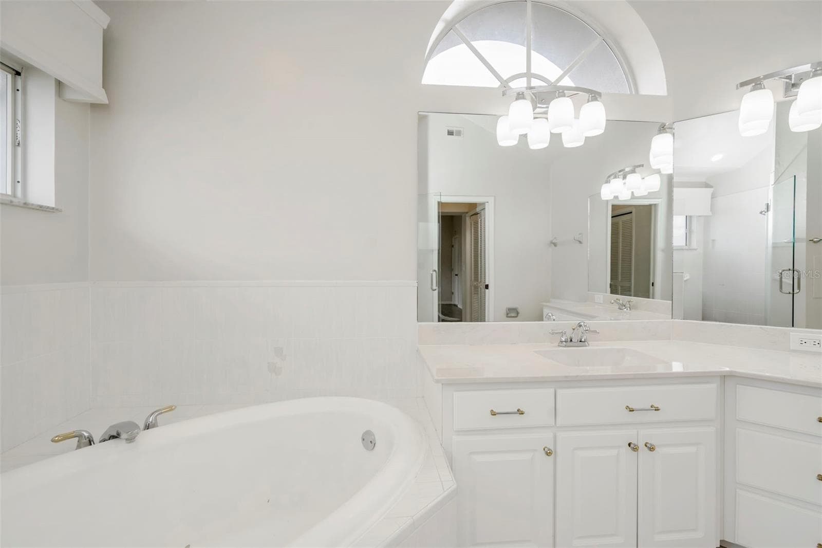 Single Family Residence at 9396 SOUTHERN BELLE DR, BROOKSVILLE, photo 25 of 42