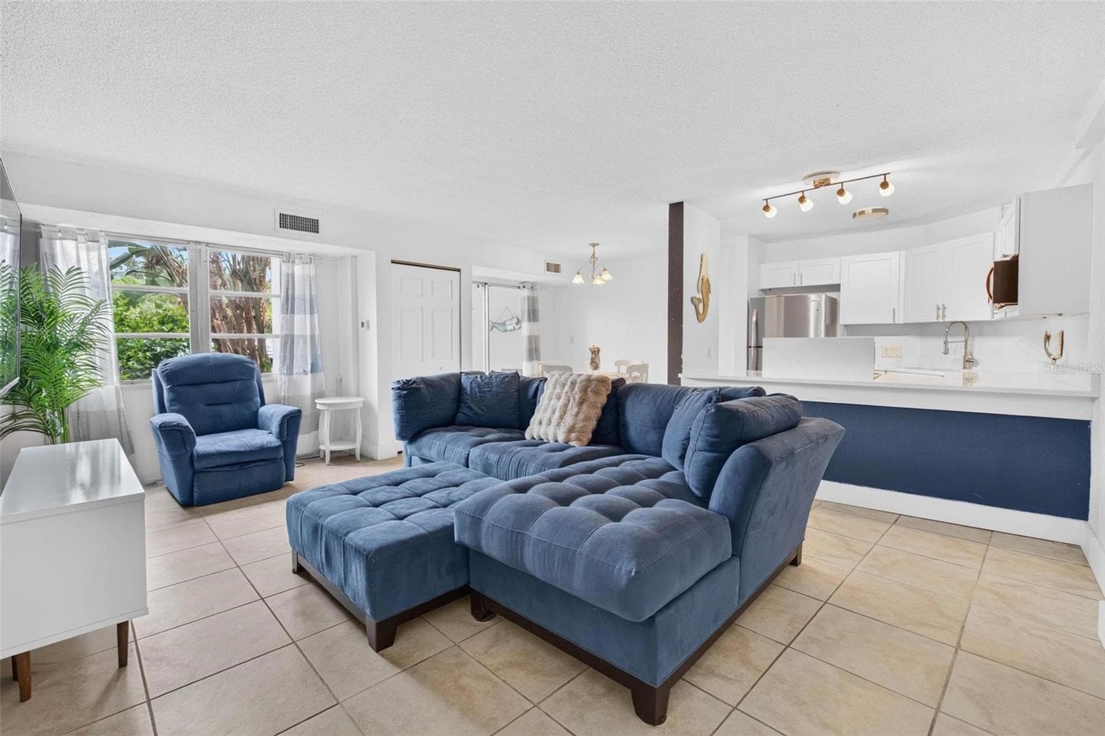 Condominium at 3315 58TH AVE S #105, ST PETERSBURG, photo 6 of 26