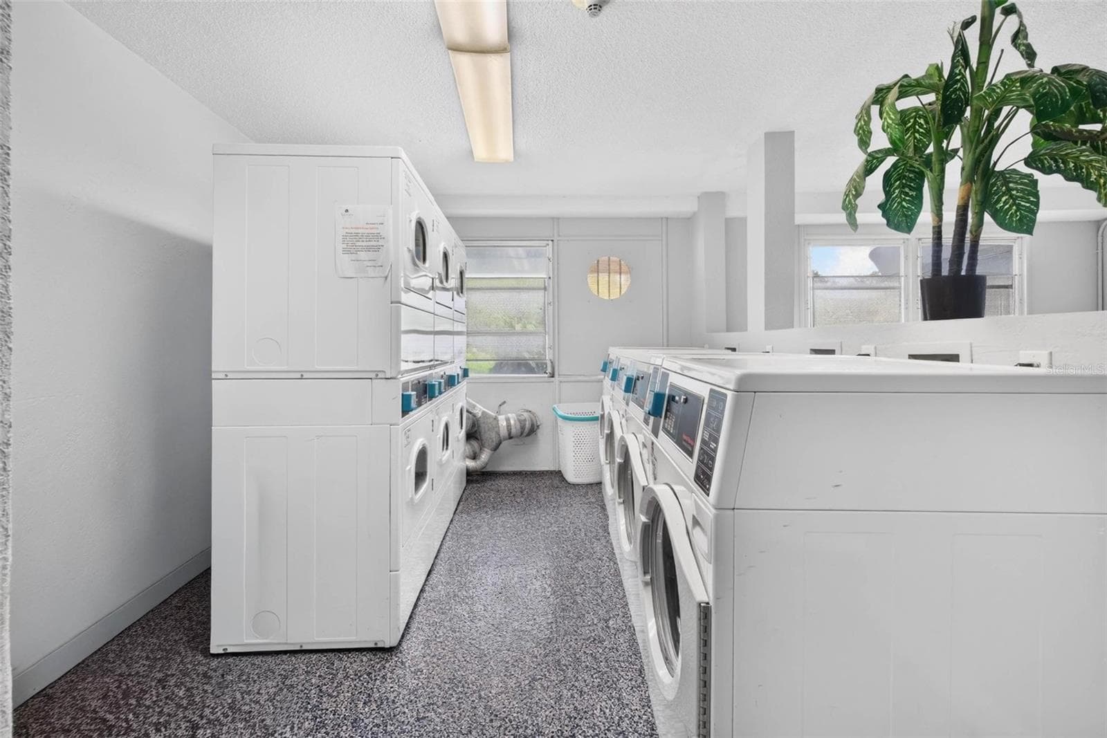 Condominium at 3315 58TH AVE S #105, ST PETERSBURG, photo 22 of 26