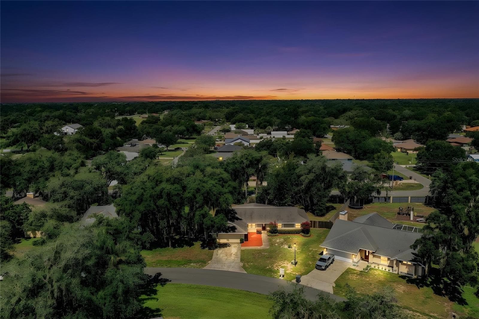 Single Family Residence at 7716 NATURE TRL, LAKELAND, photo 2 of 40