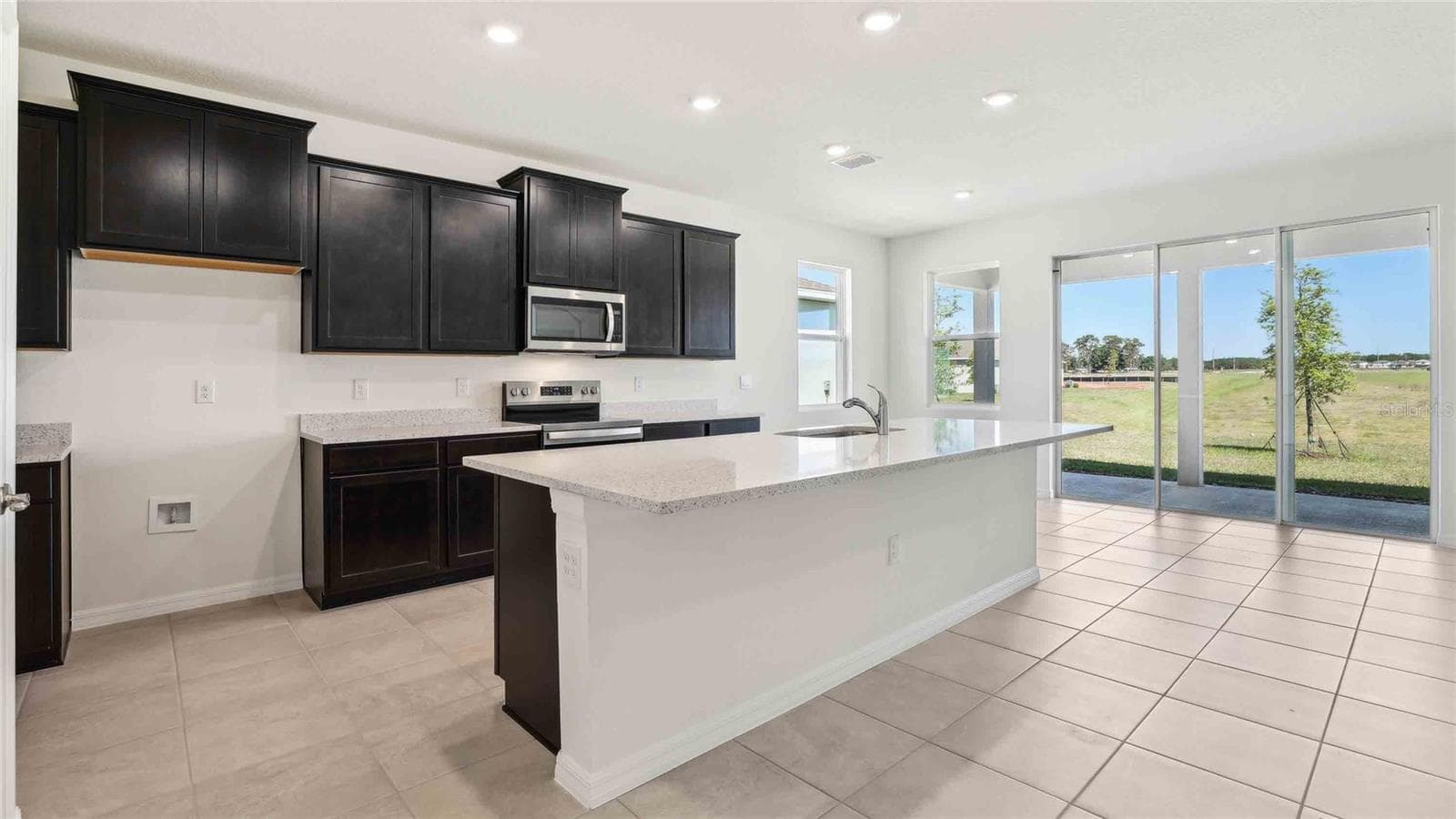 Single Family Residence at 3014 CANOPY OAK BLVD, WILDWOOD, photo 3 of 16