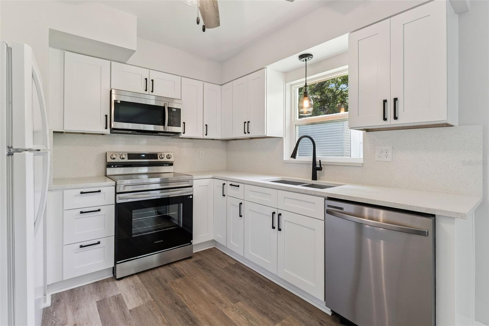 Single Family Residence at 1024 SUNSET DR, LAKE WALES, photo 11 of 43