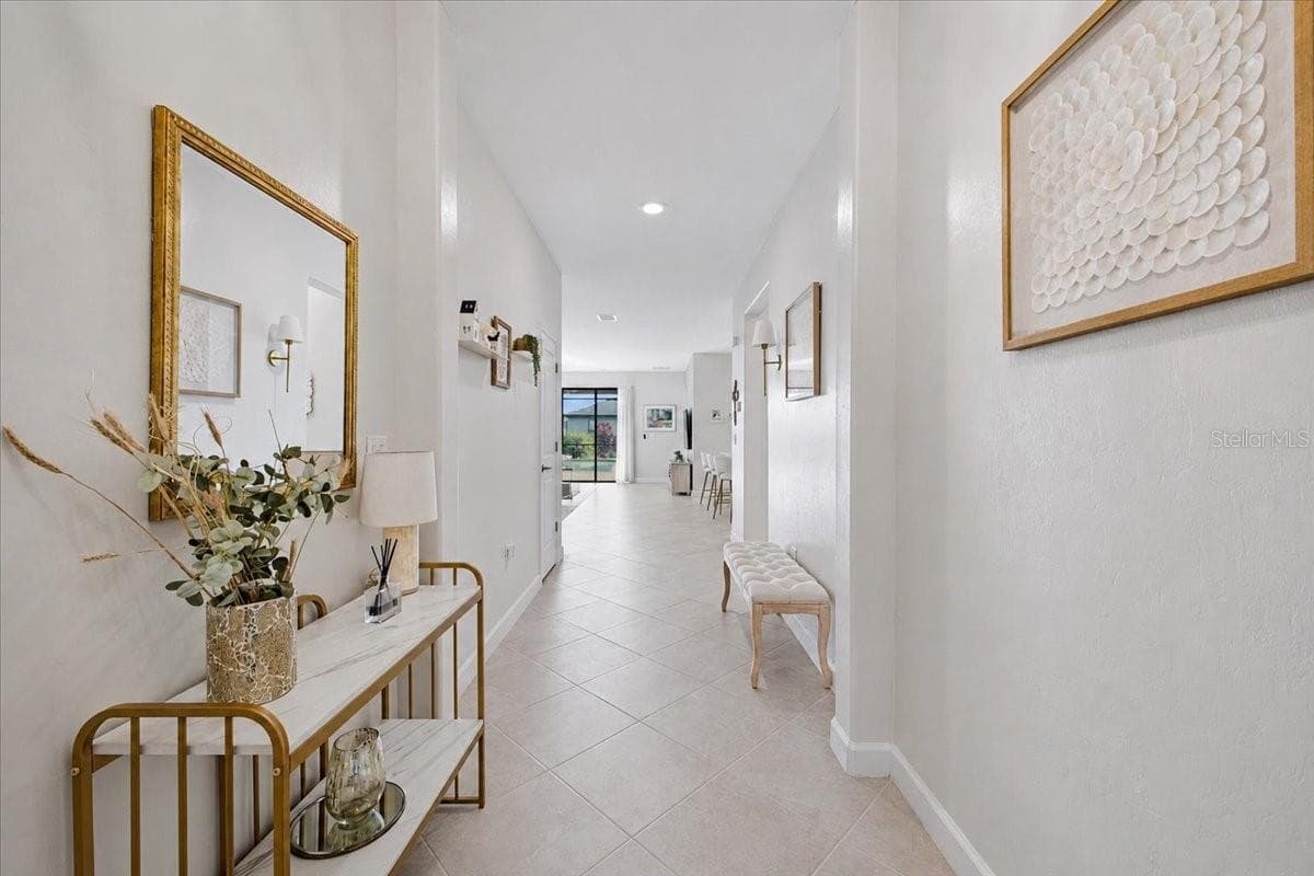 Single Family Residence at 5250 CORAL REEF WAY, LAKEWOOD RANCH, photo 24 of 57
