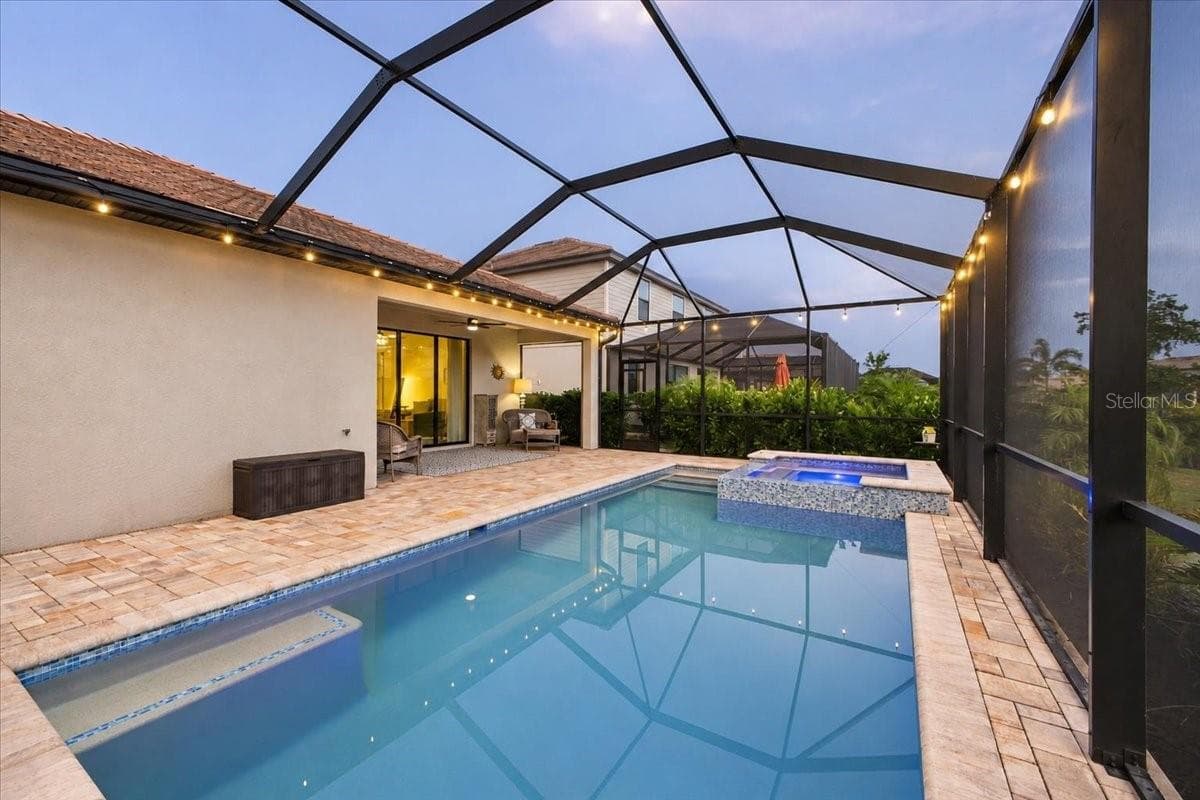 Single Family Residence at 5250 CORAL REEF WAY, LAKEWOOD RANCH, photo 36 of 57