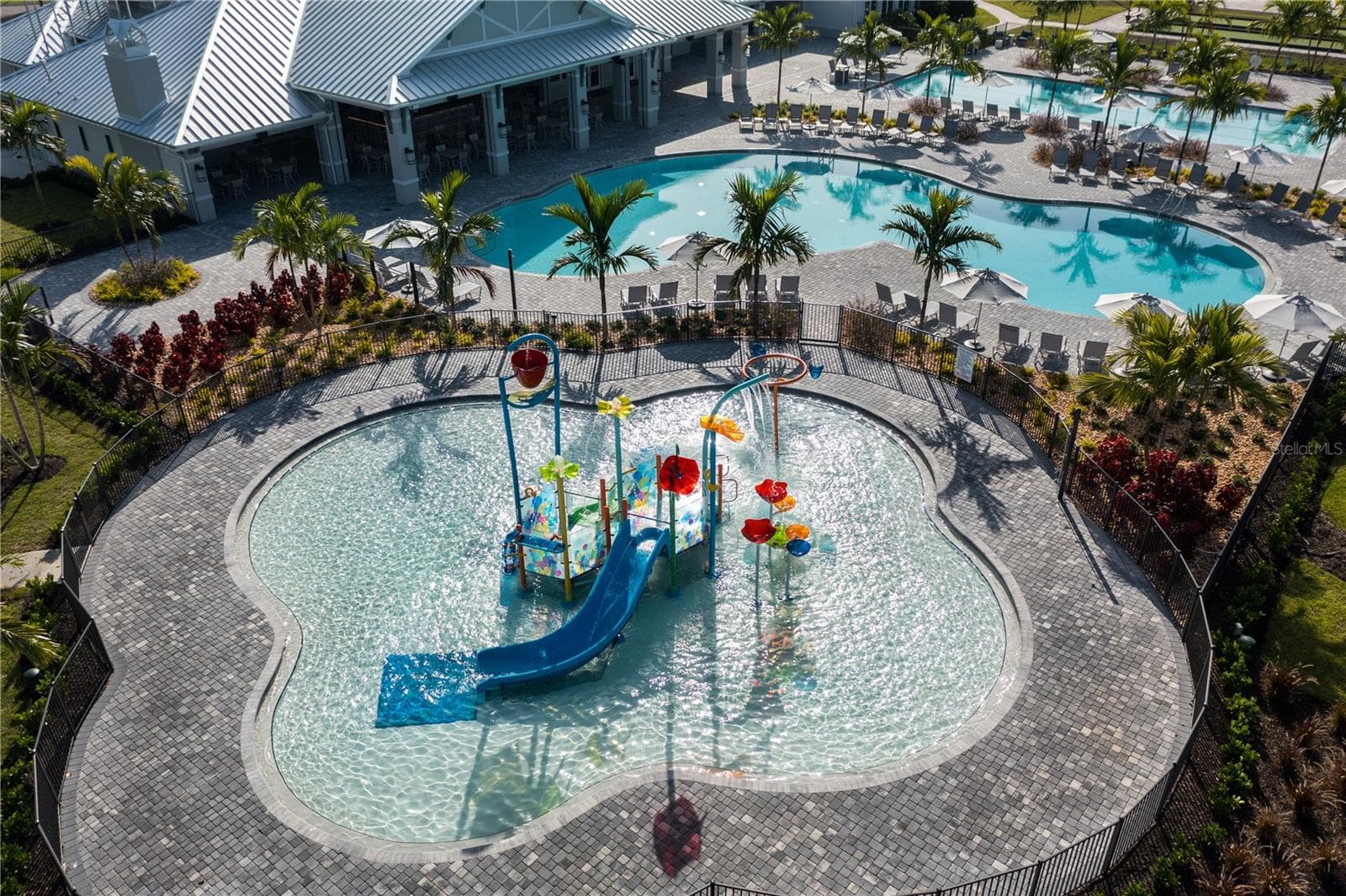 Pool for Minors - 5250 CORAL REEF WAY, LAKEWOOD RANCH