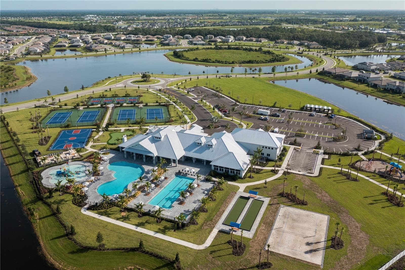 Single Family Residence at 5250 CORAL REEF WAY, LAKEWOOD RANCH, photo 56 of 57