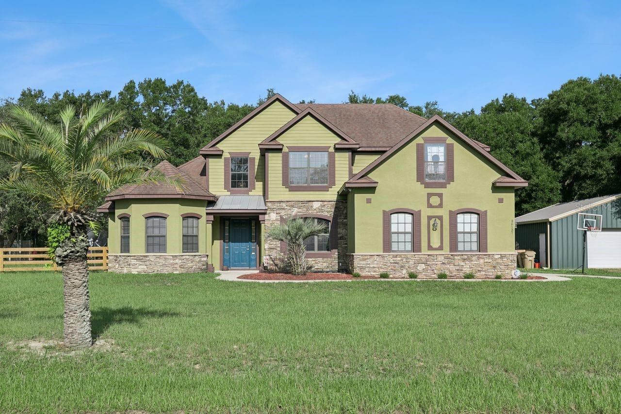 36137 MATTAWAN DR