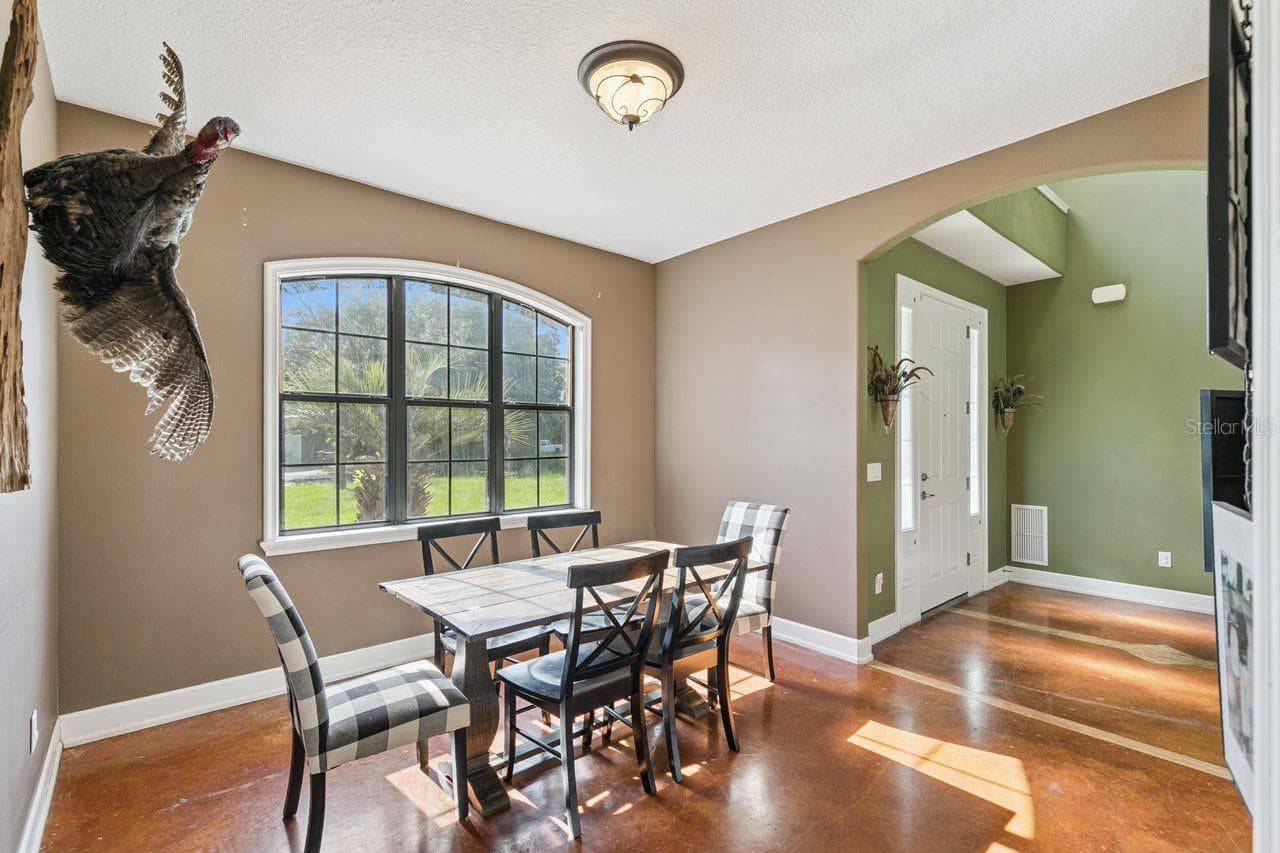 Formal Dining Room - 36137 MATTAWAN DR, EUSTIS