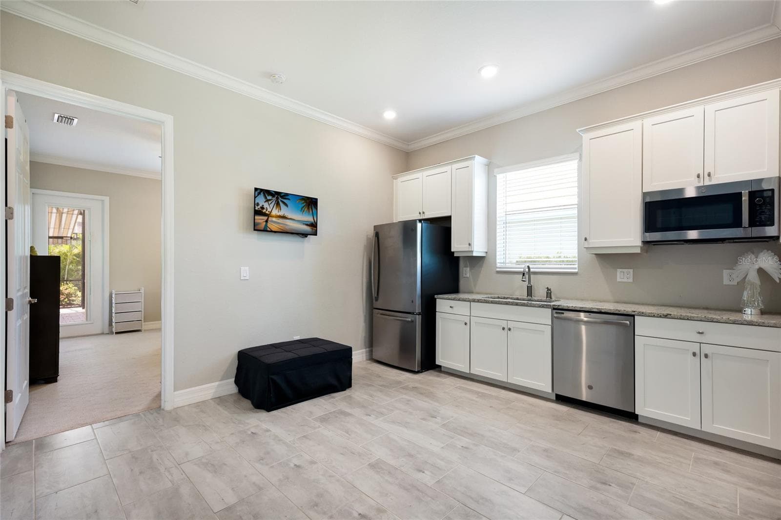 IN LAW SUITE KITCHENETTE - 12120 GANNETT PL, LAKEWOOD RANCH