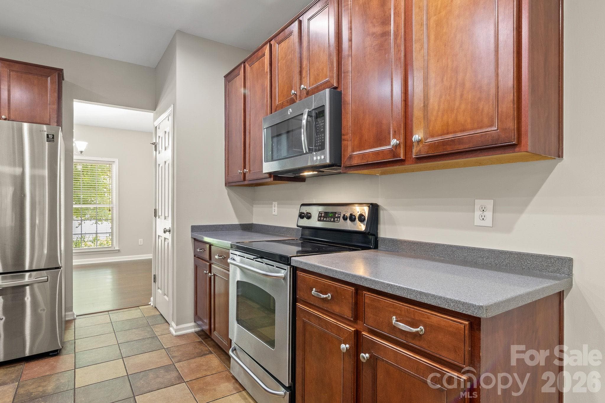 Single Family Residence at 9055 Pembroke Court, Fort Mill, photo 15 of 45