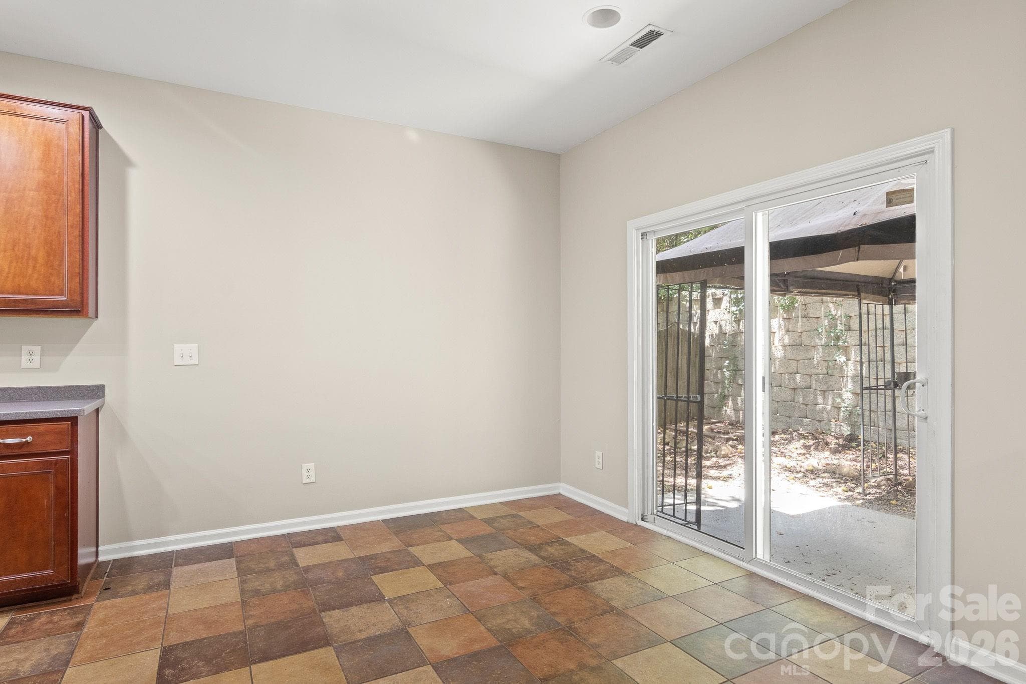 Single Family Residence at 9055 Pembroke Court, Fort Mill, photo 17 of 45