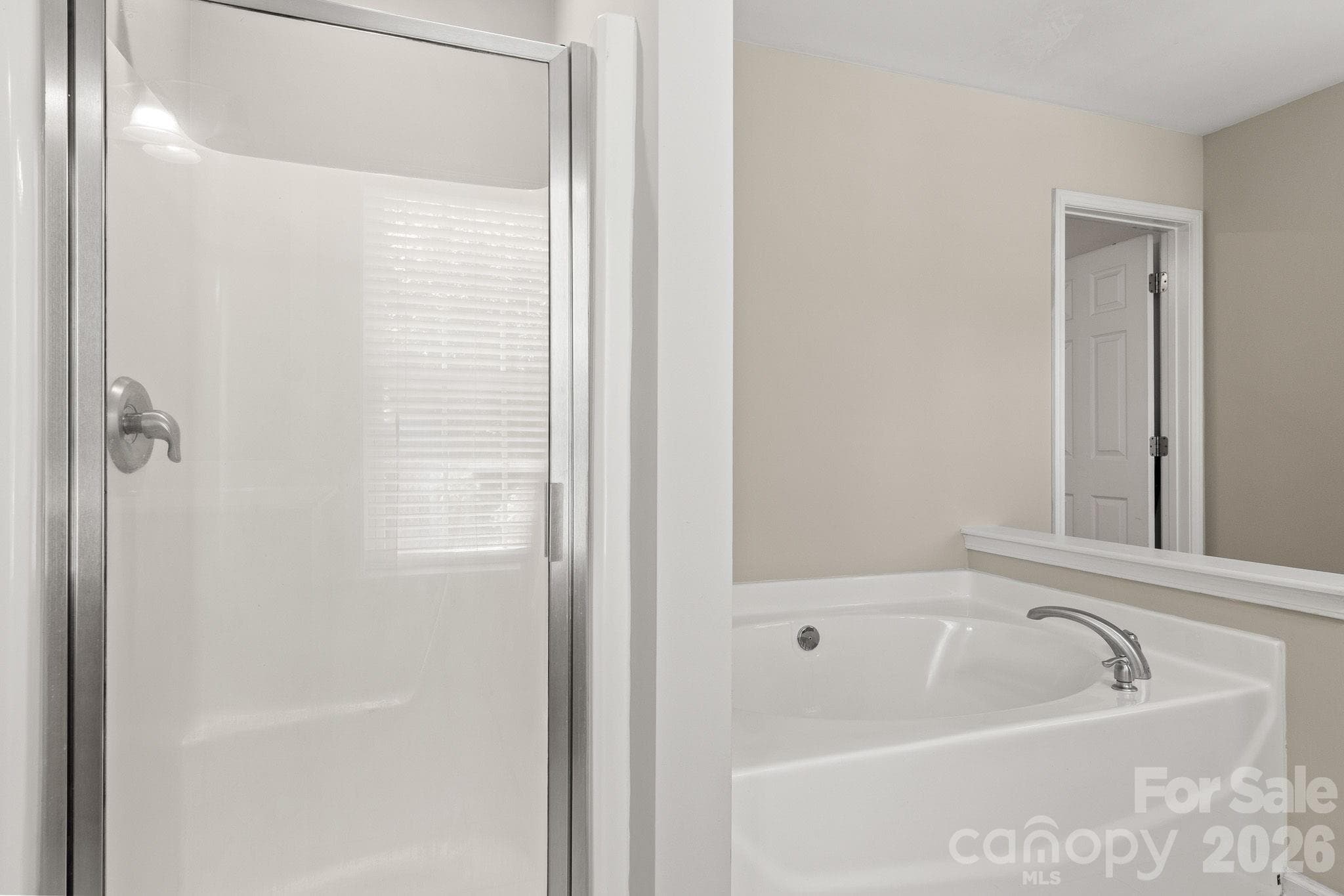 Single Family Residence at 9055 Pembroke Court, Fort Mill, photo 27 of 45