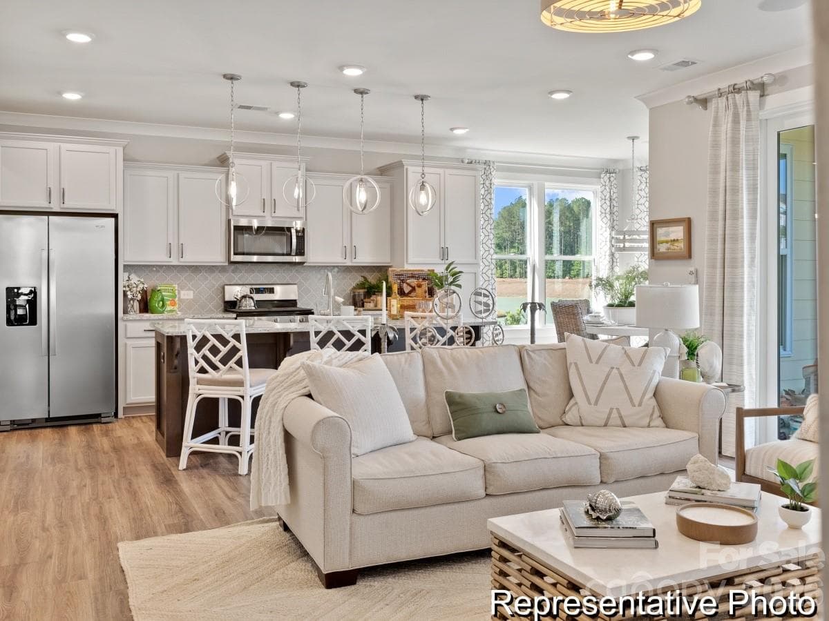 Single Family Residence at 1861 Climbing Rose Court, Rock Hill, photo 12 of 20