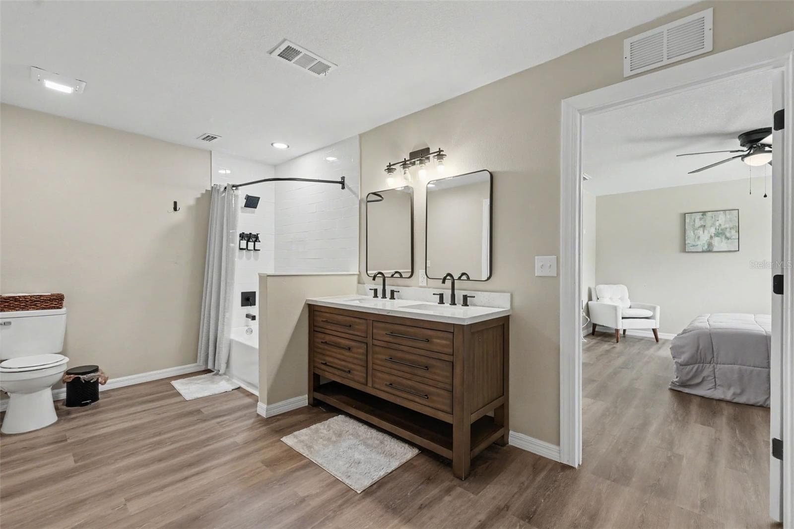 Single Family Residence at 102 SHORE DR E, OLDSMAR, photo 24 of 34