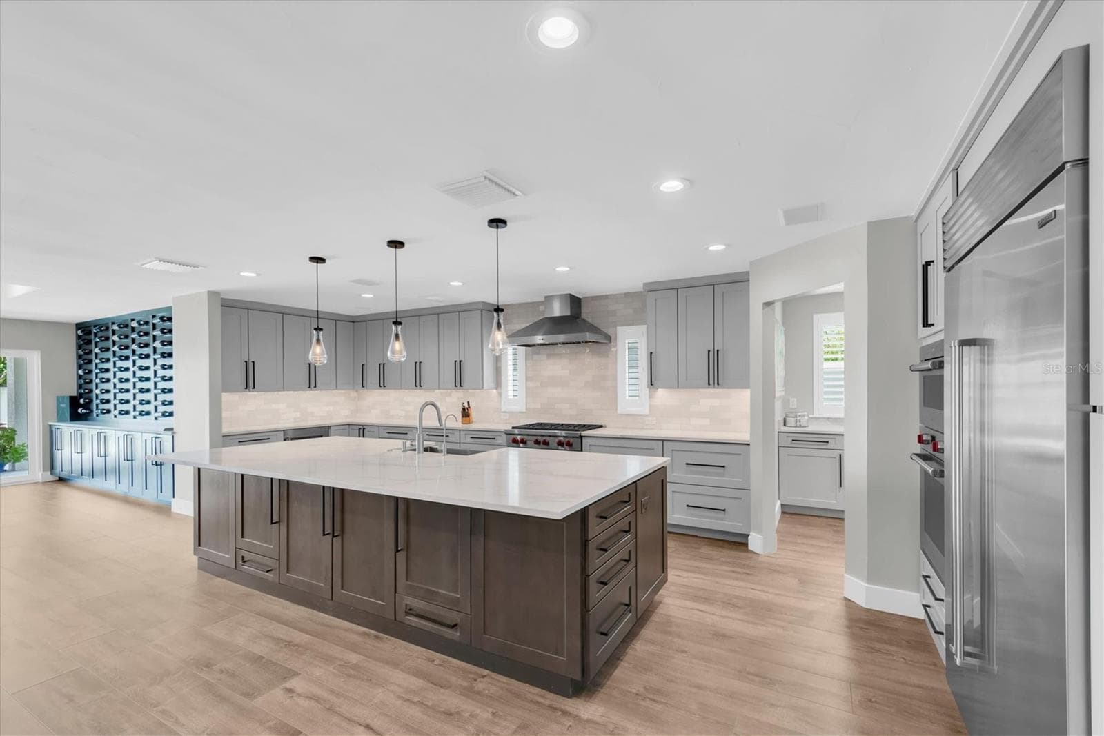 Single Family Residence at 303 N BATH CLUB BLVD N, NORTH REDINGTON BEACH, photo 24 of 72