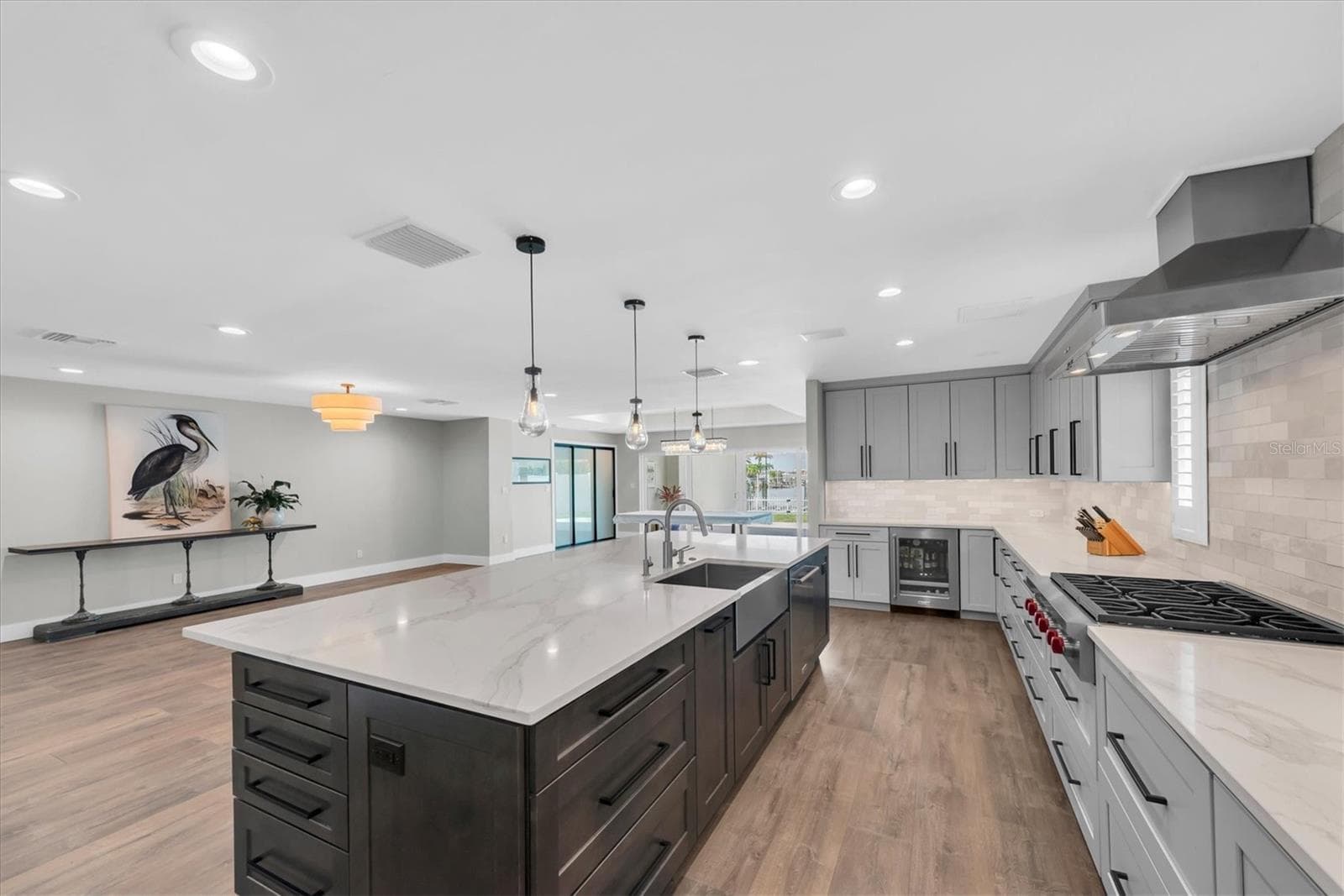 Single Family Residence at 303 N BATH CLUB BLVD N, NORTH REDINGTON BEACH, photo 27 of 72