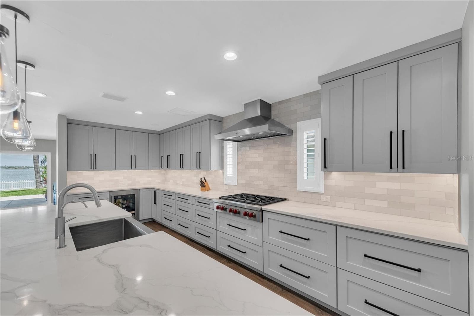 Single Family Residence at 303 N BATH CLUB BLVD N, NORTH REDINGTON BEACH, photo 28 of 72