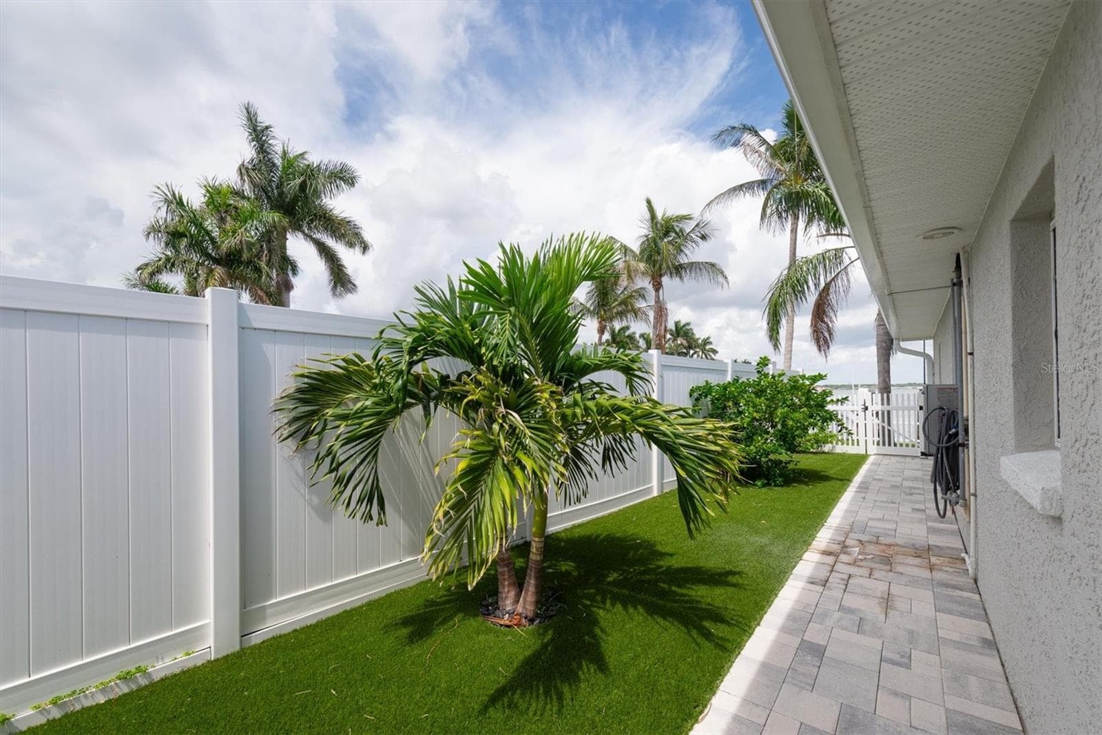 Single Family Residence at 303 N BATH CLUB BLVD N, NORTH REDINGTON BEACH, photo 66 of 72