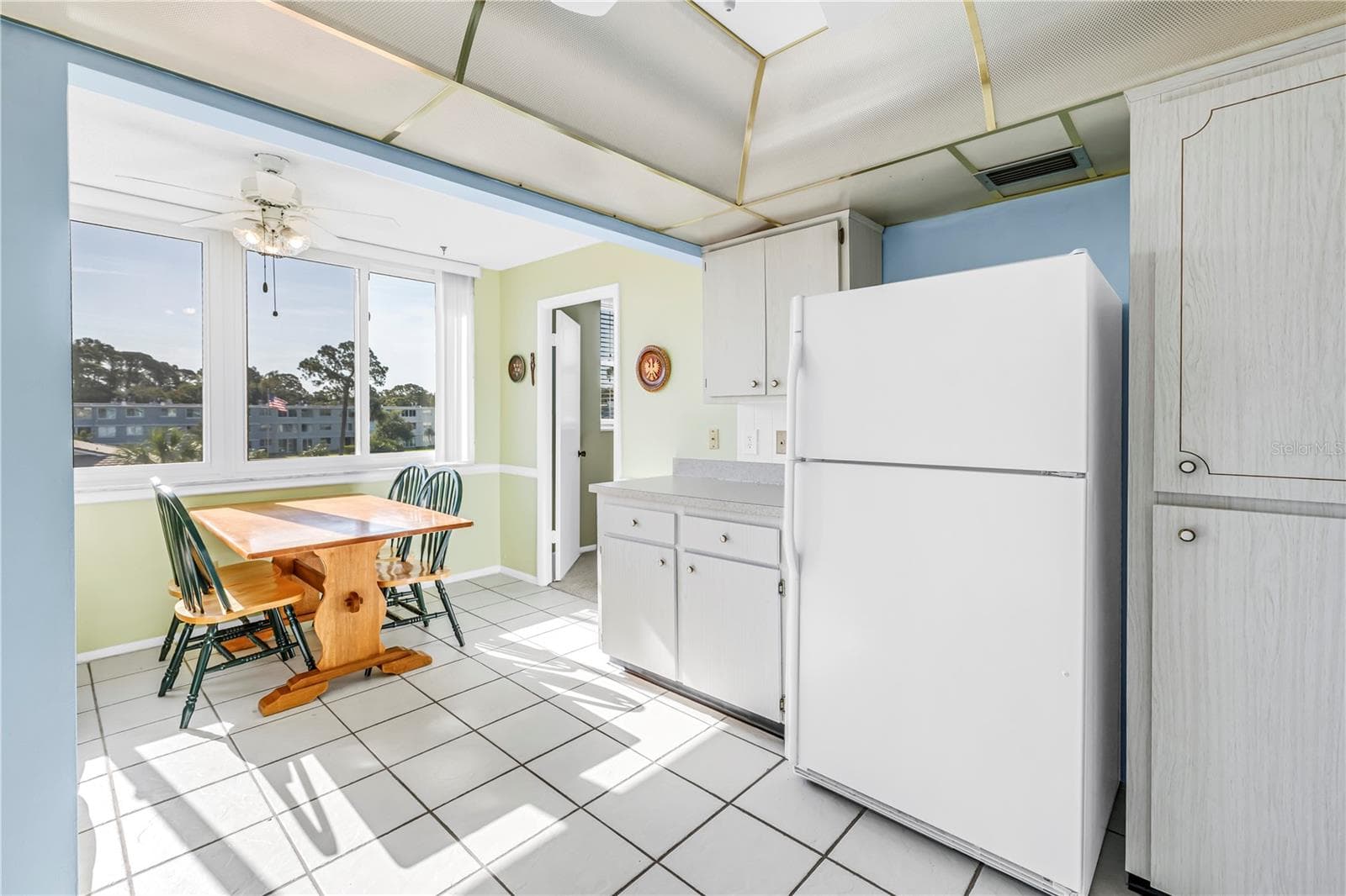 Condominium at 4715 BAY ST NE #320, ST PETERSBURG, photo 13 of 33