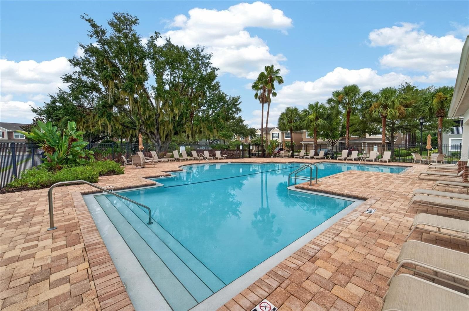 Pool - 2005 RIVER TURIA CIR, RIVERVIEW